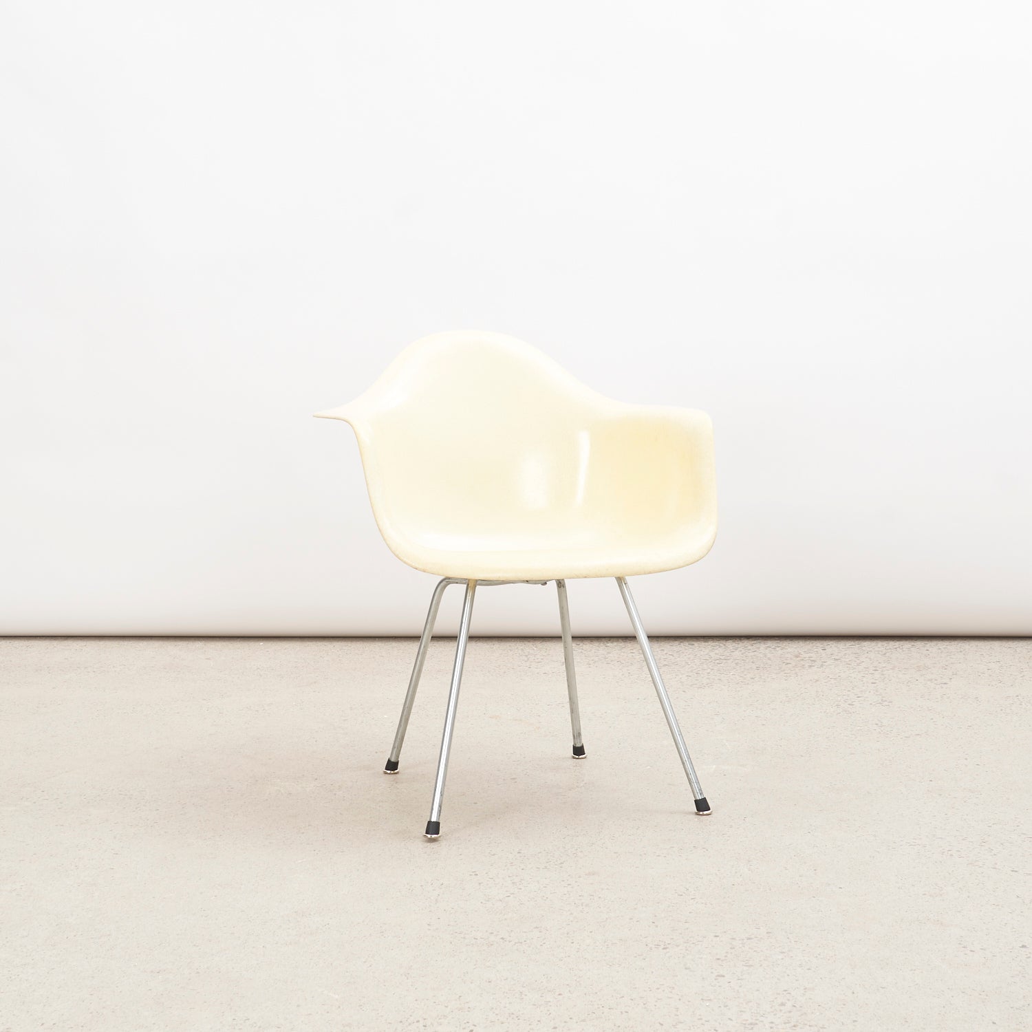 Eames ‘SAX’ Fiberglass Shell Chair for Herman Miller