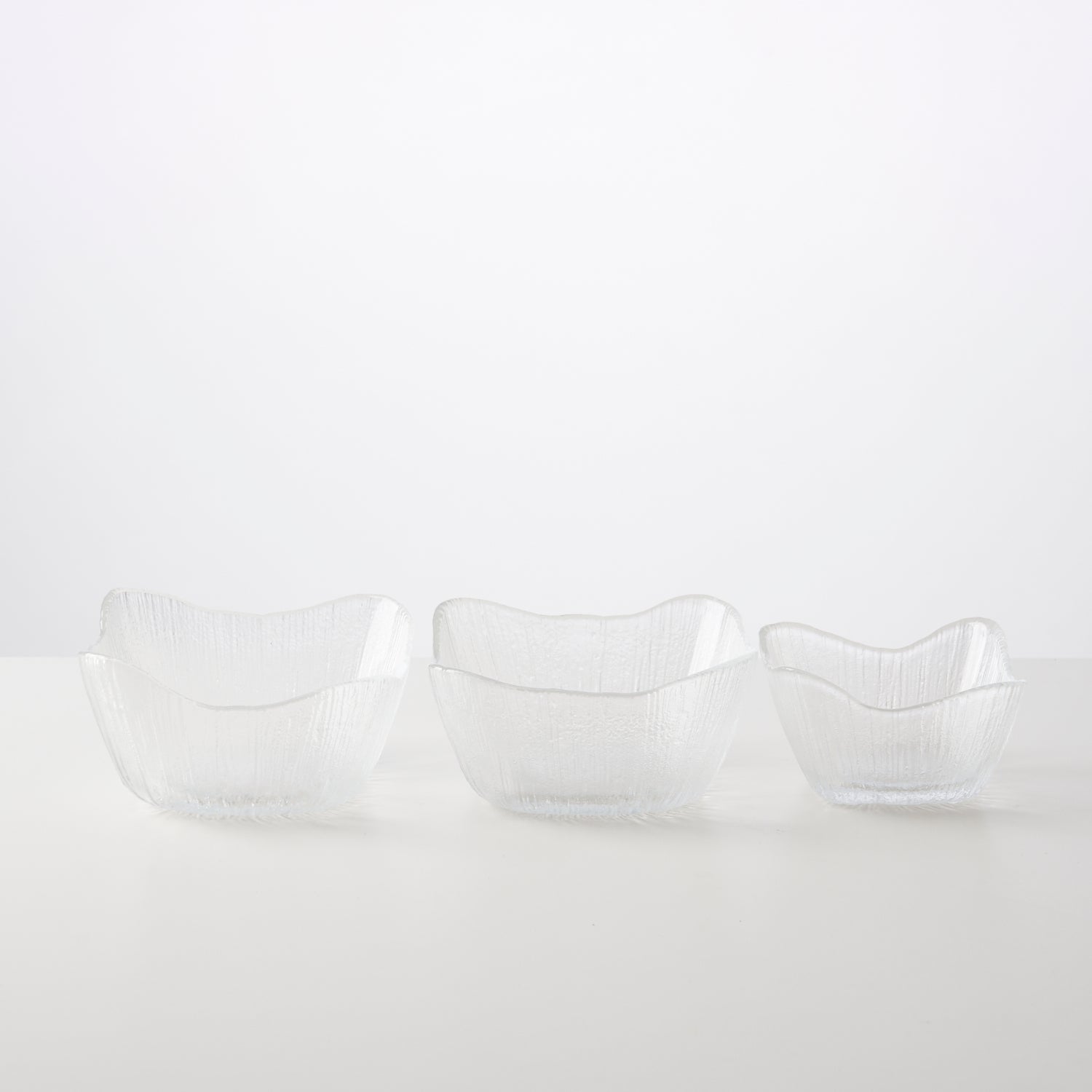 Set of 3 Decorative Glass Bowls