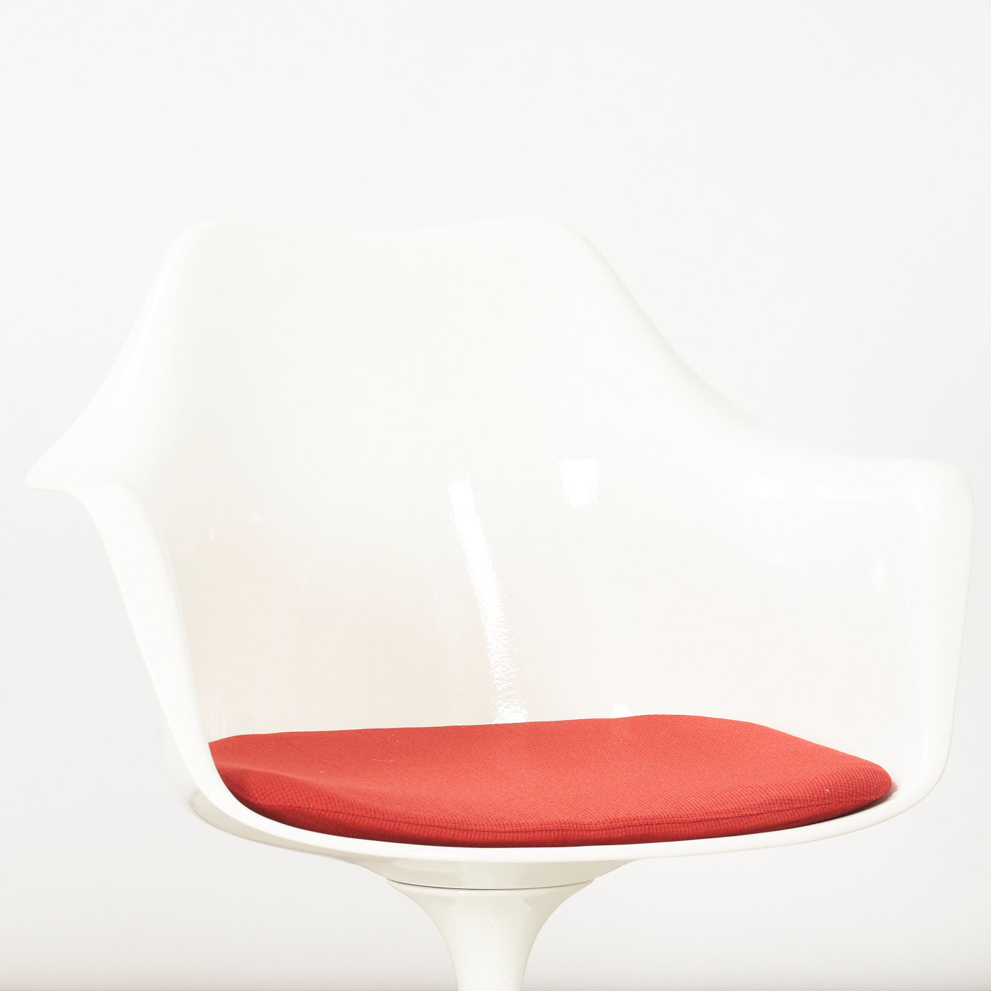 Vintage Saarinen 'BR50' Tulip Arm Chair by Knoll