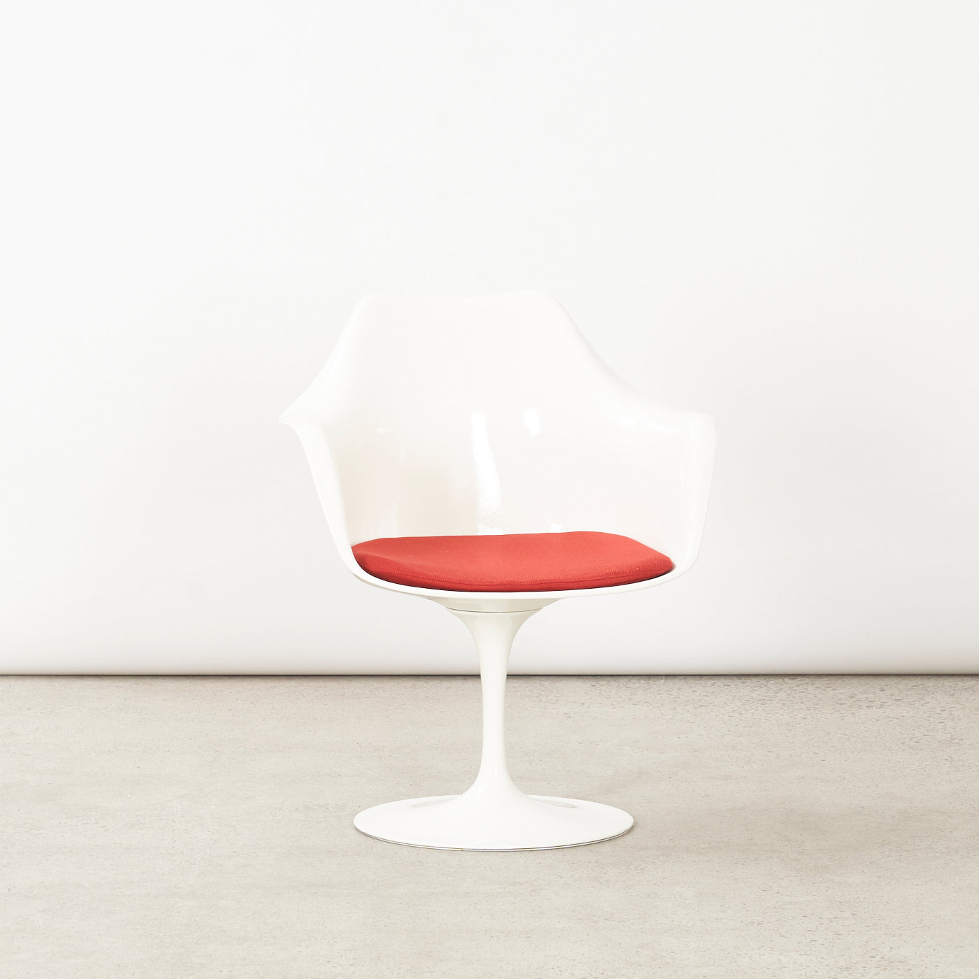 Vintage Saarinen 'BR50' Tulip Arm Chair by Knoll