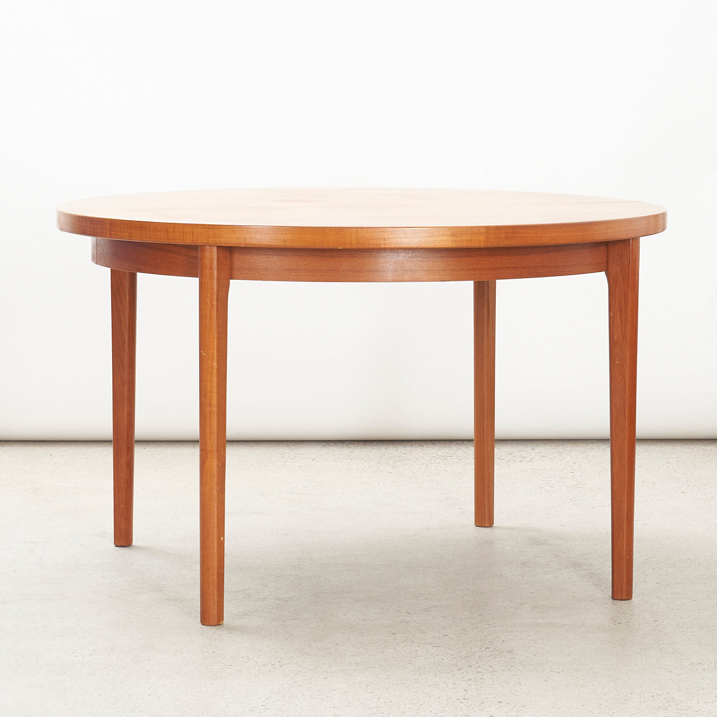Round Teak Dining Table by Vejle Stole Møbelfabrik, Denmark