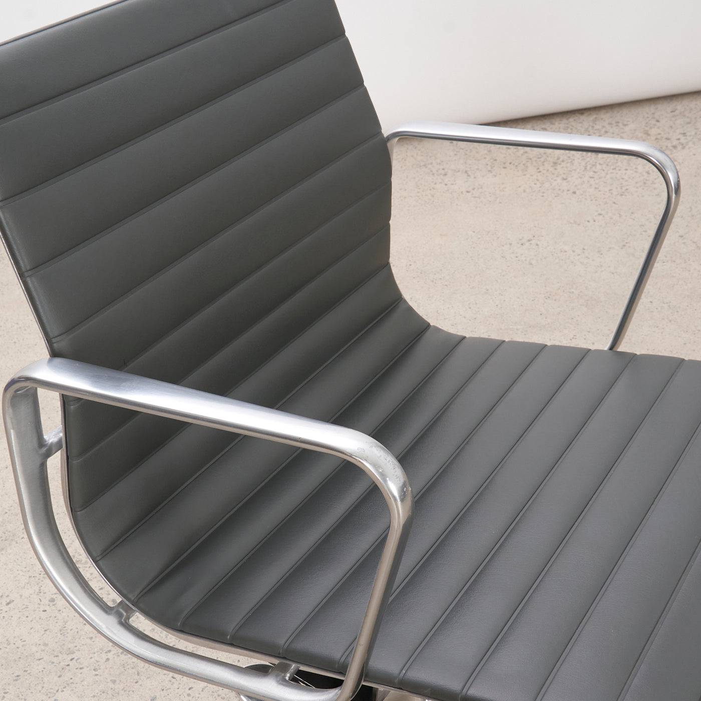Gray Leather Eames Management Chair for Herman Miller