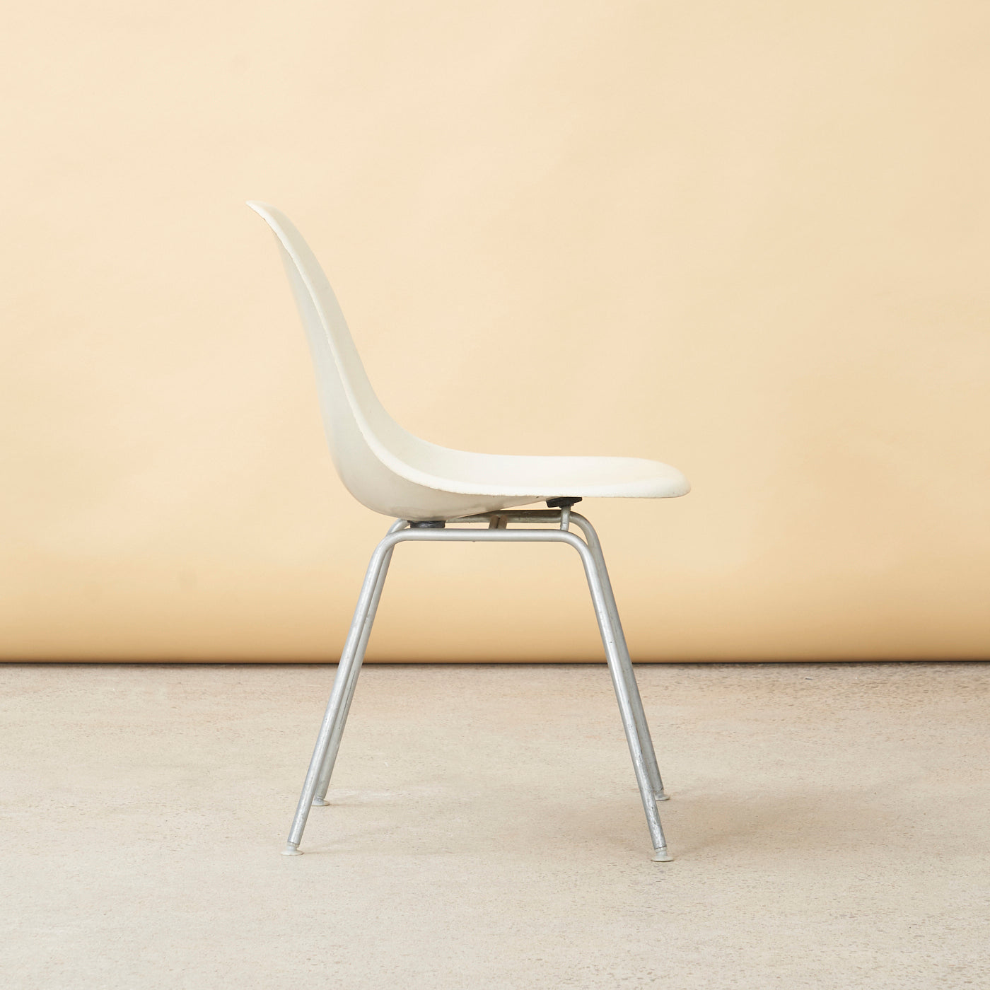 Eames Molded Fiberglass Chair for Herman Miller, USA
