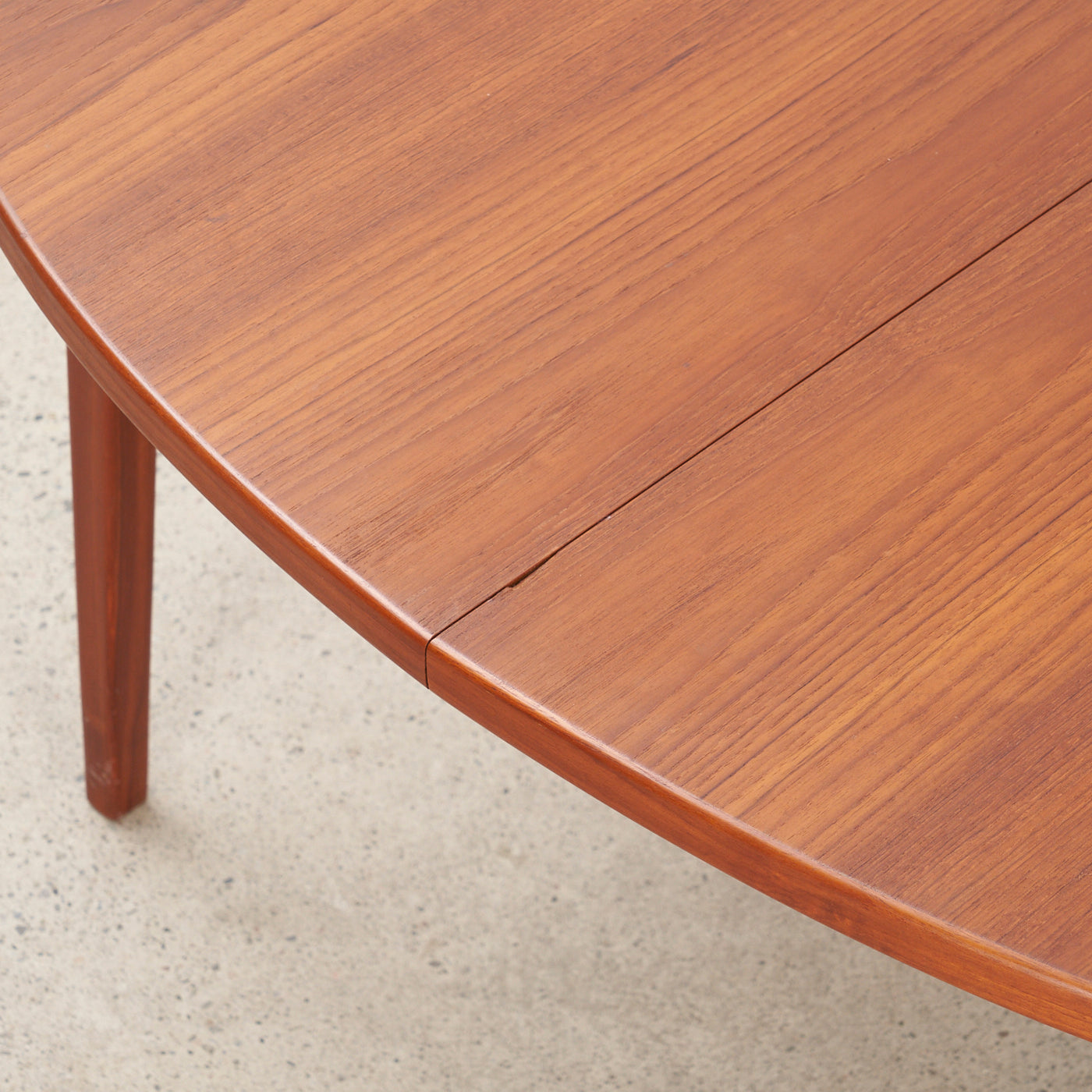 Oval Teak Dining Table