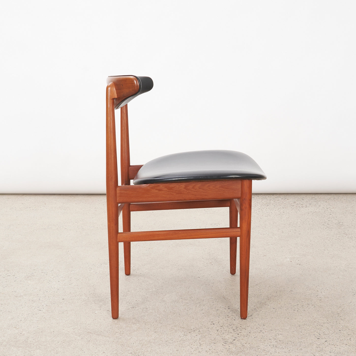 Set of 6 Teak & Vinyl Dining Chairs by Vamdrup Stolefabrik, Denmark