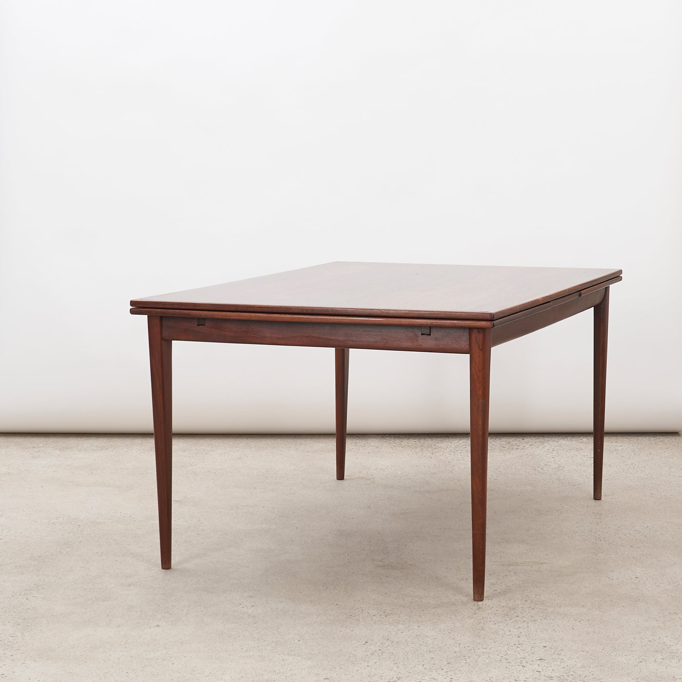 Rosewood 'Model 254' Draw Leaf Dining Table by Niels O. Møller for J. L. Møller, Denmark