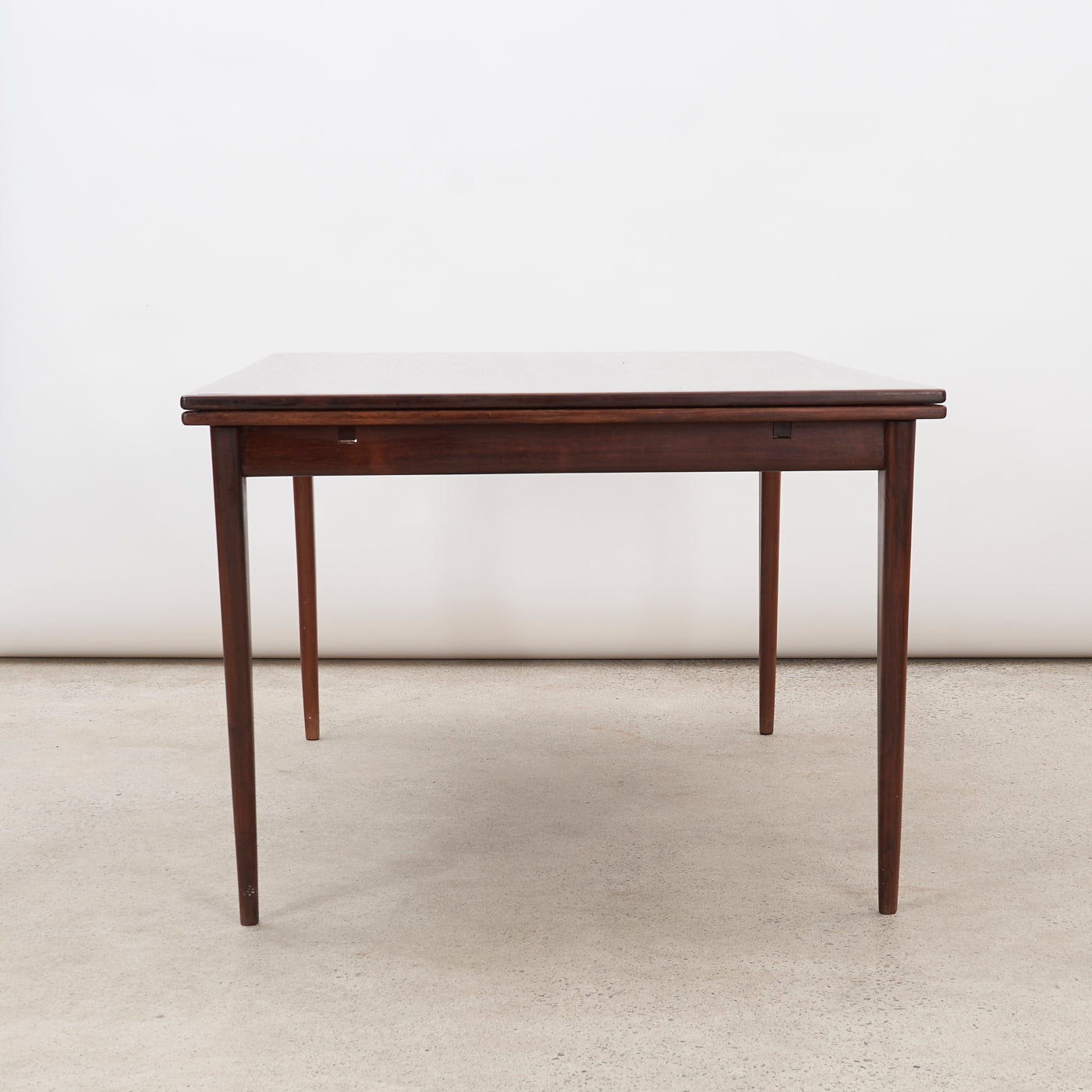 Rosewood 'Model 254' Draw Leaf Dining Table by Niels O. Møller for J. L. Møller, Denmark