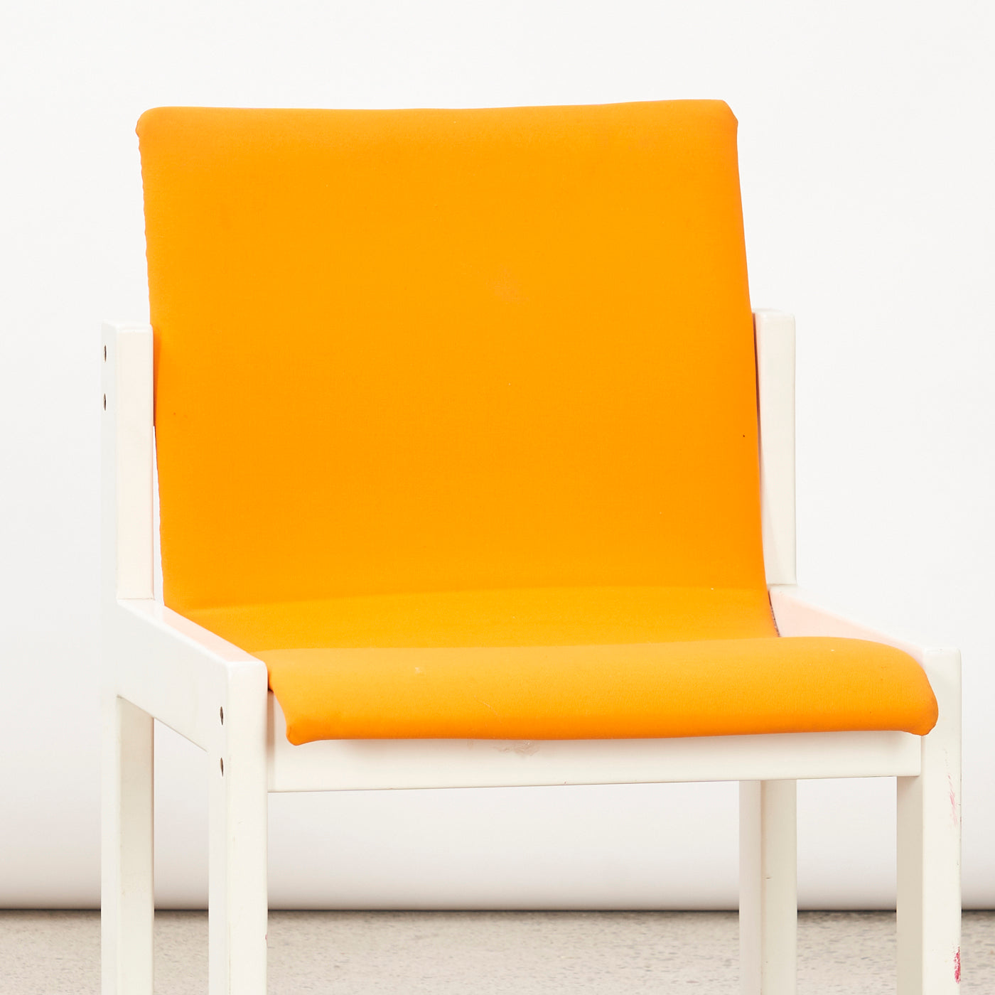 'Vivigrain' Side Chair by Simmons