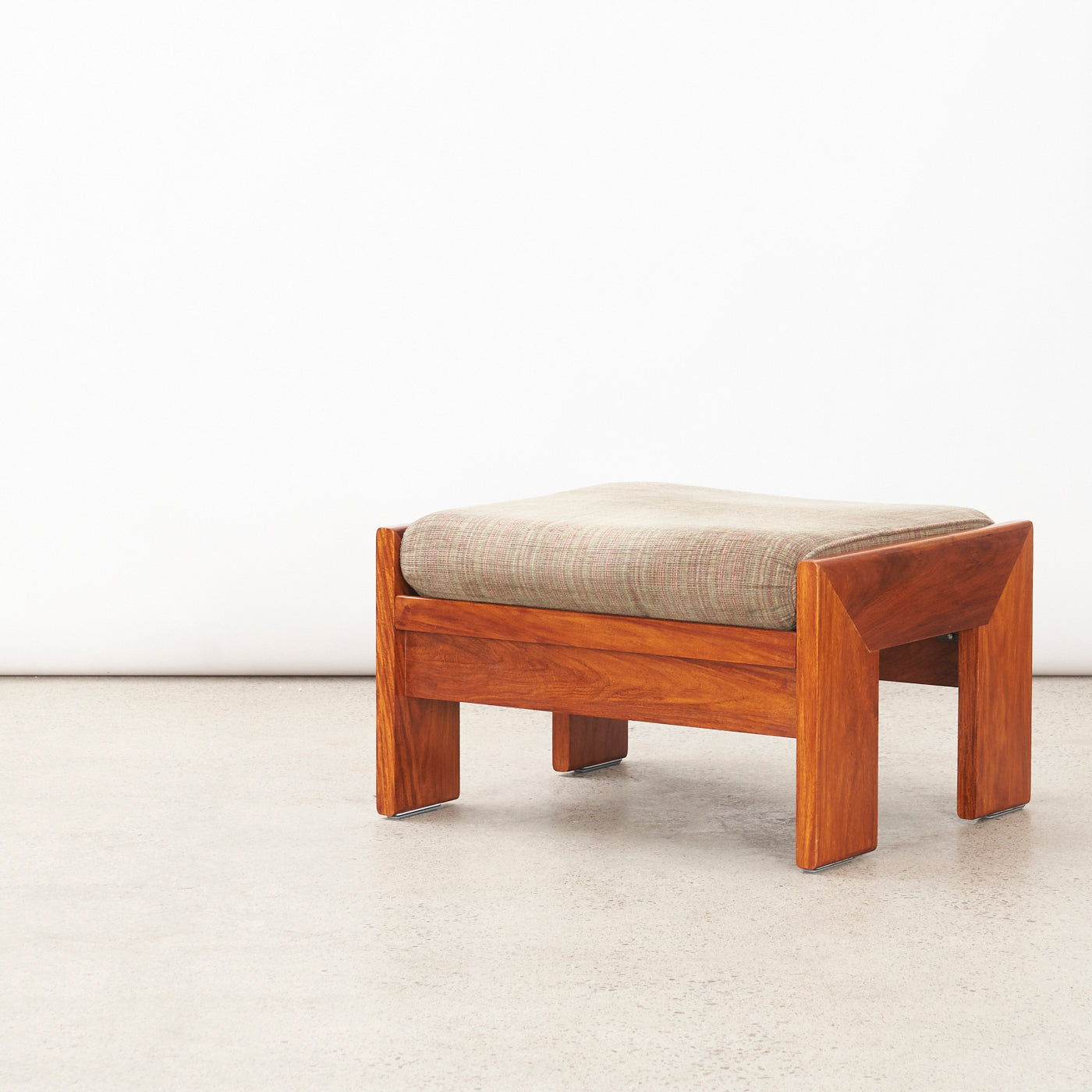 'Bastiano' Rosewood Ottoman by Tobias Scarpa for Knoll