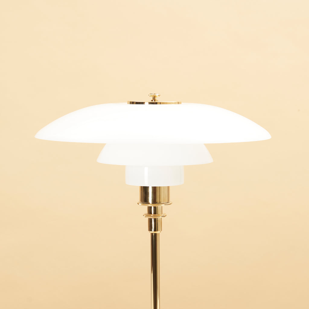 'PH 3/2' Table Lamp by Poul Henningsen for Louis Poulsen. Brass Frosted Glass Vintage lighting. Danish design. Mid-century modern. Scandinavian modern.