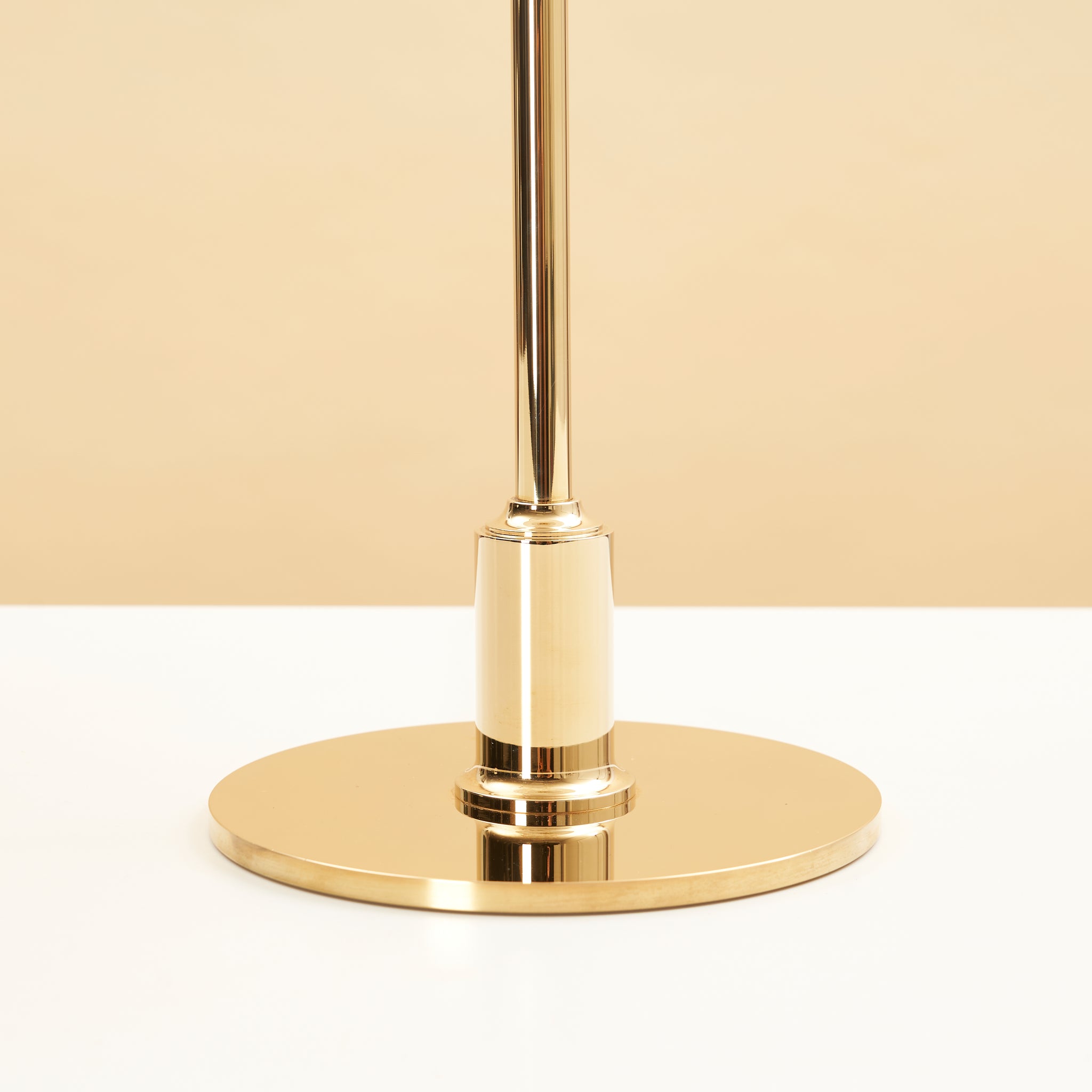 'PH 3/2' Table Lamp by Poul Henningsen for Louis Poulsen