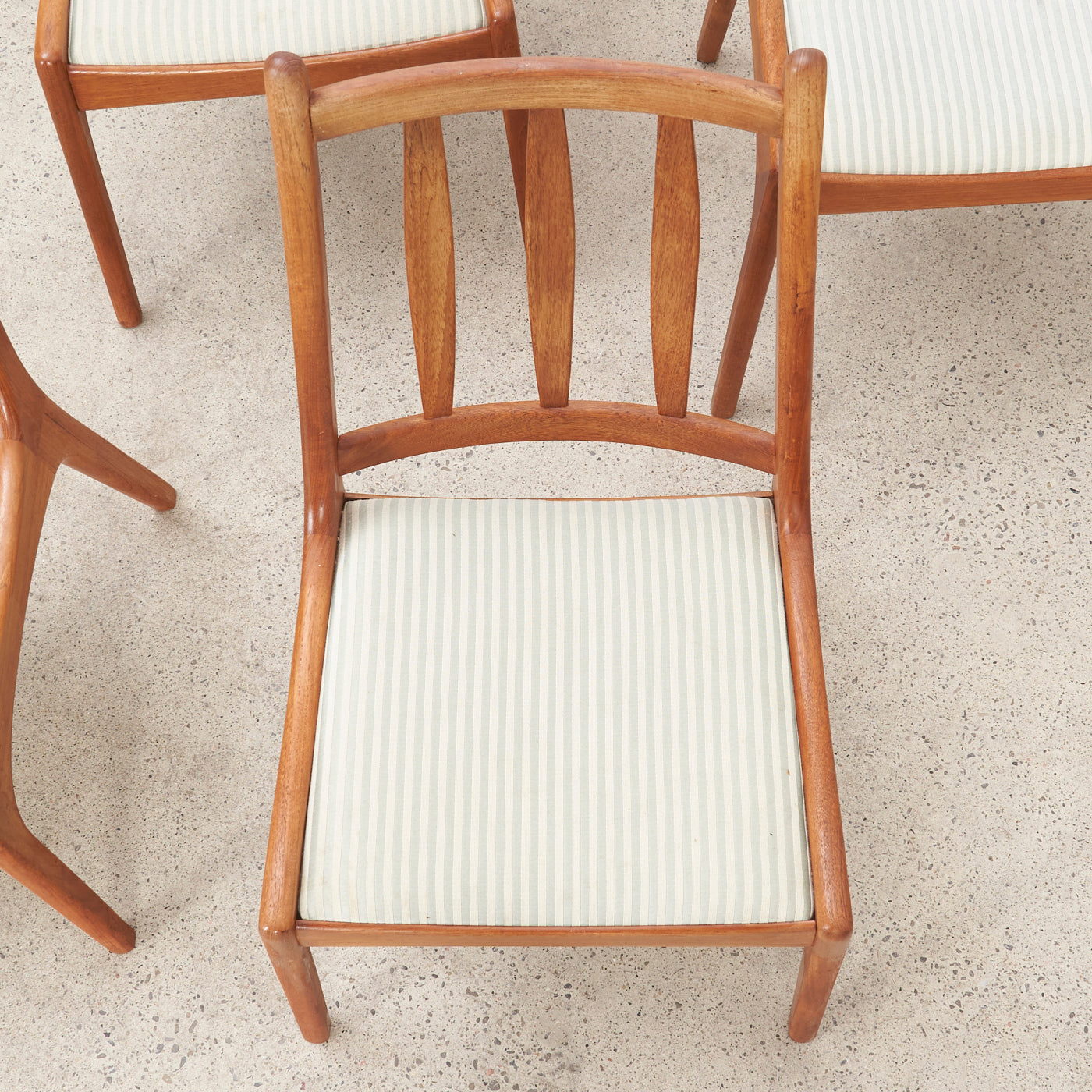 Set of 4 Teak Dining Chairs