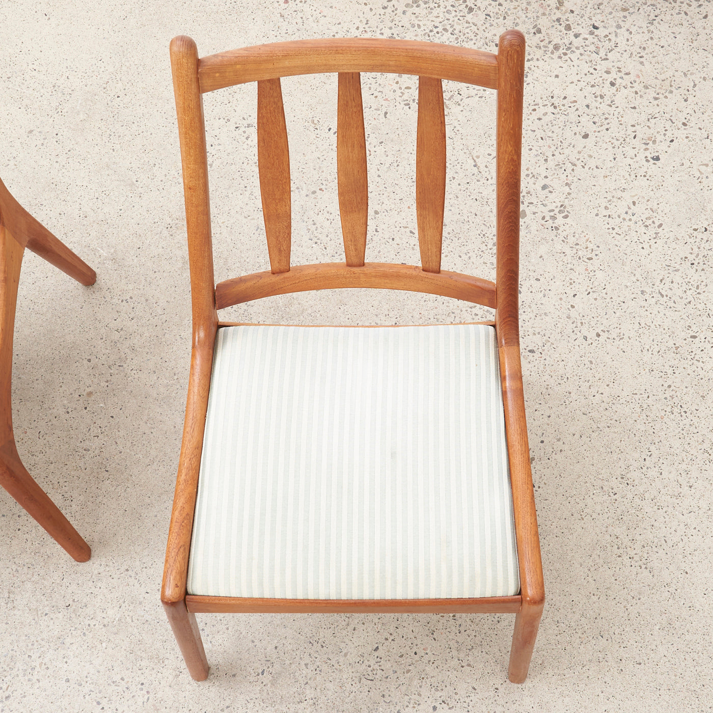 Set of 4 Teak Dining Chairs