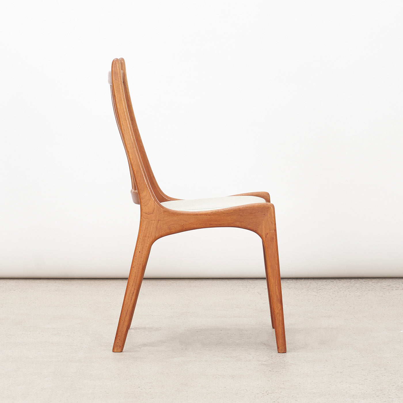Set of 4 Teak Dining Chairs