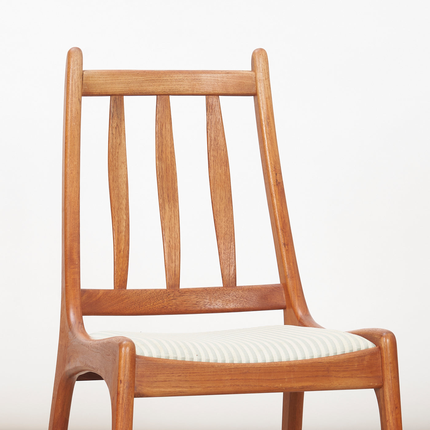 Set of 4 Teak Dining Chairs