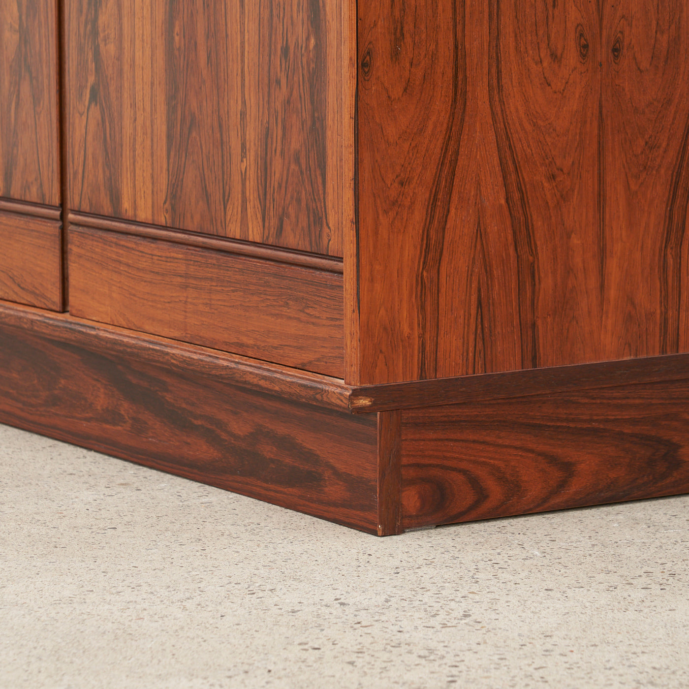 Rosewood Cabinet w/ Glass Doors