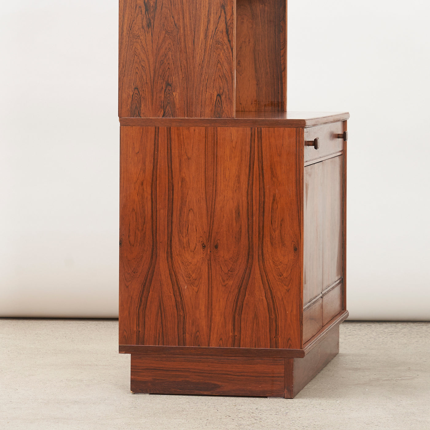 Rosewood Cabinet w/ Glass Doors