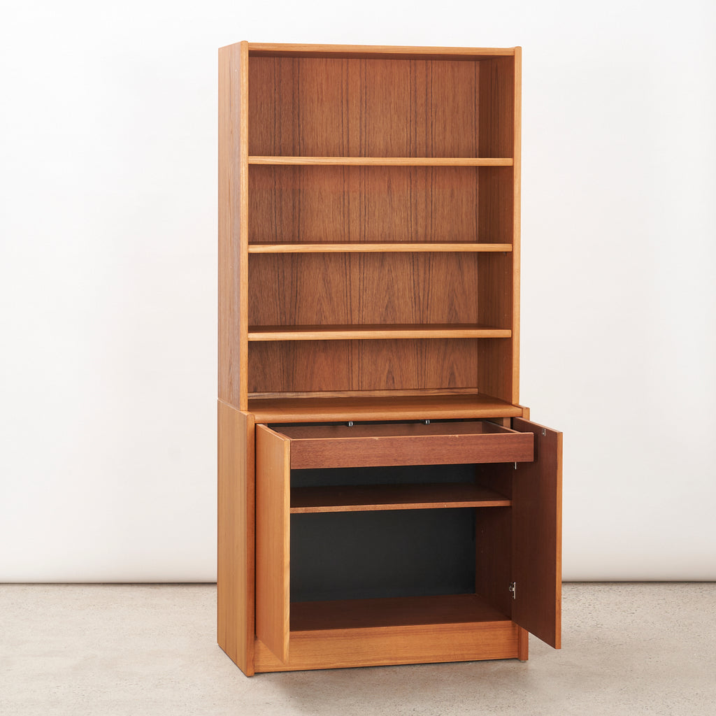 【Sobaq】UB Work-Shop HDZU Teak Bookcase w/ Cabinet – Guff Furniture