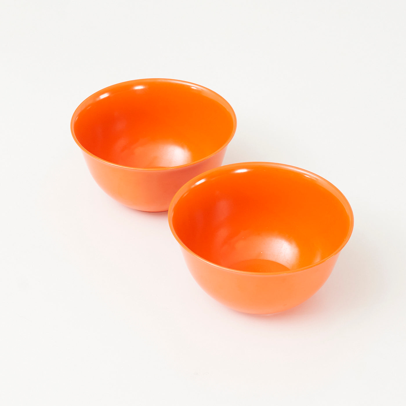 Pair of Vintage Melamine Mixing Bowls by Duraware