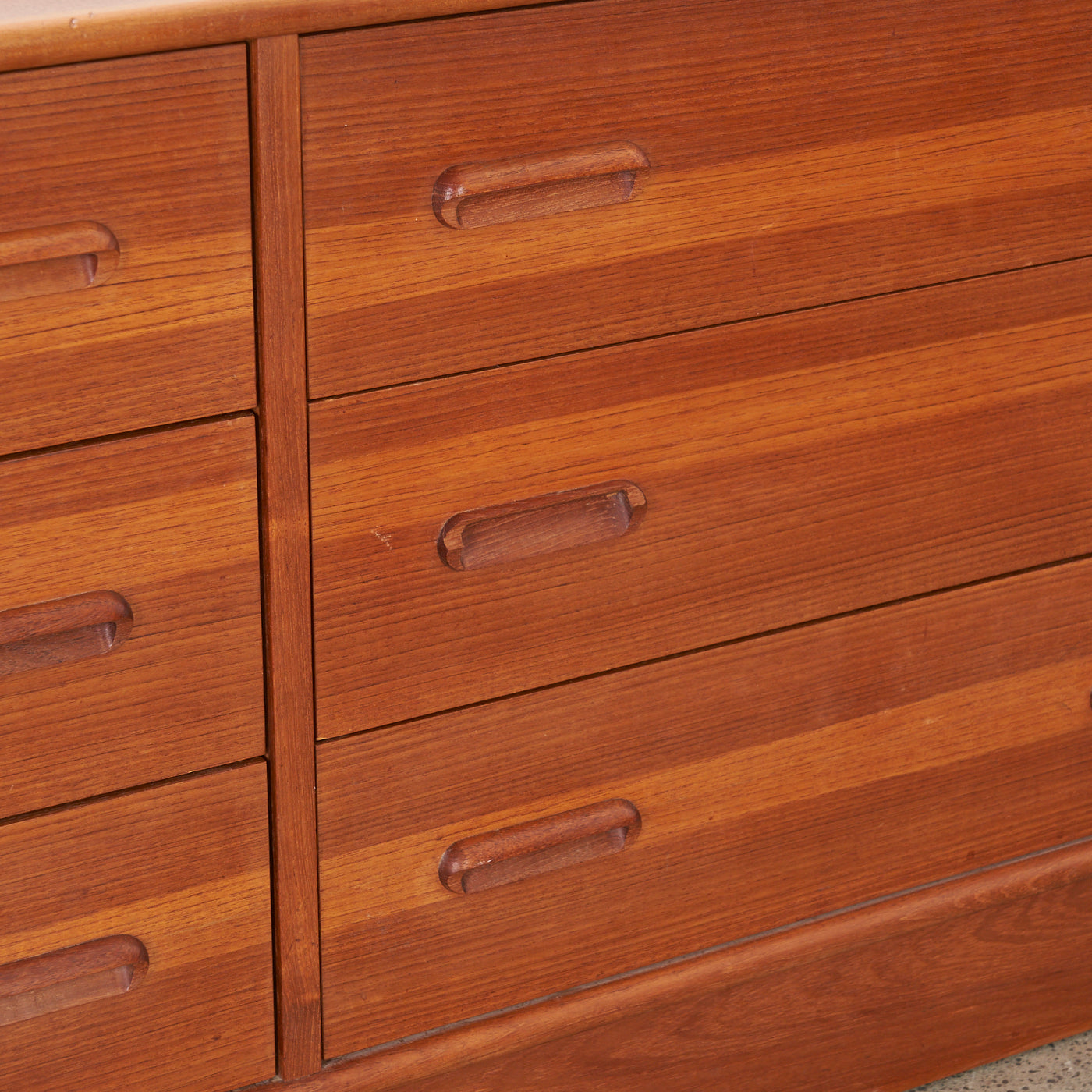 Teak 9 Drawer Dresser