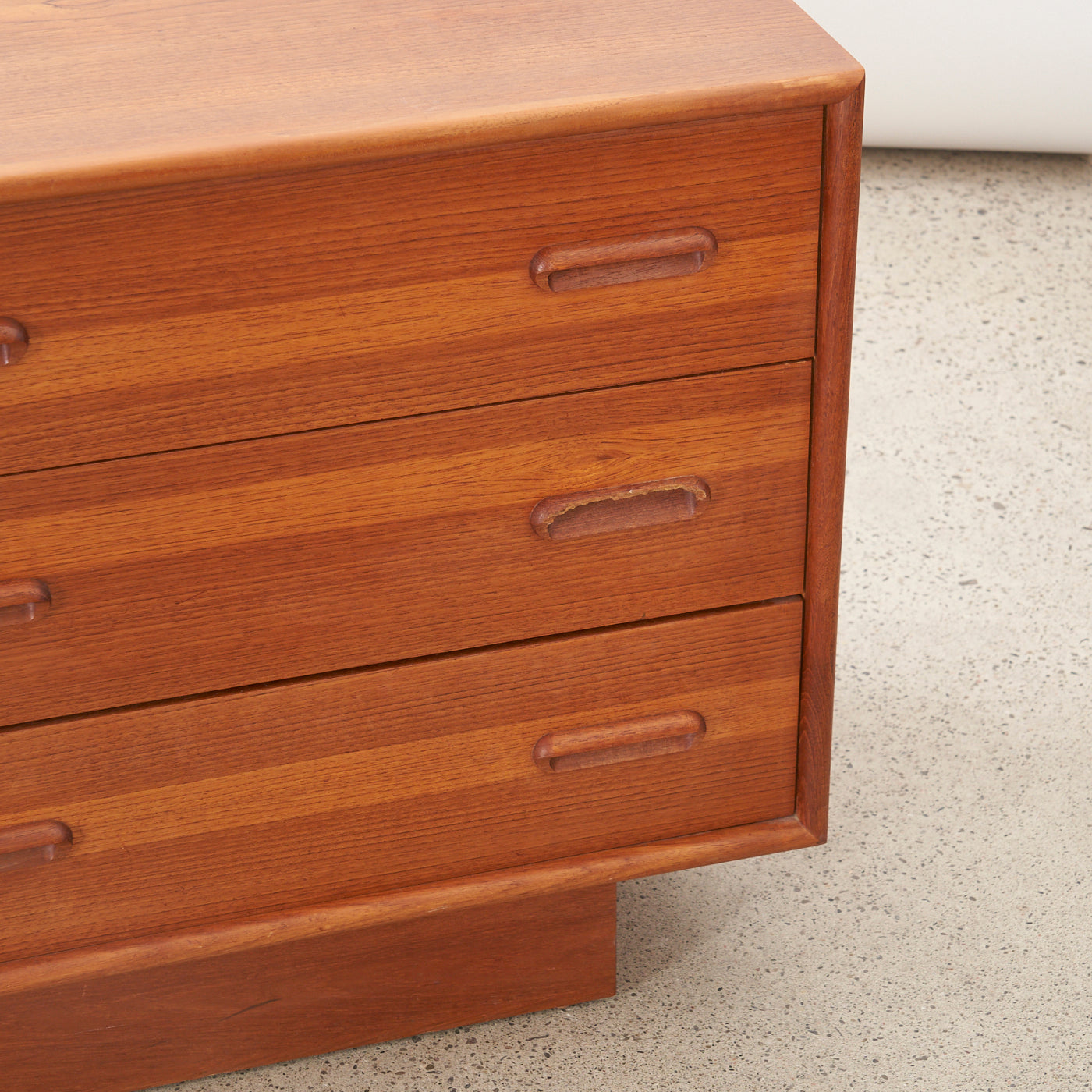 Teak 9 Drawer Dresser