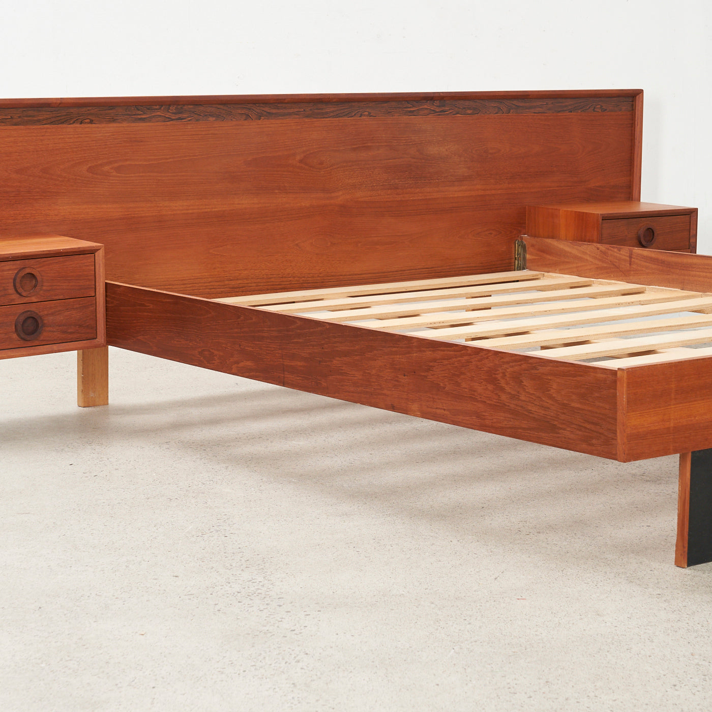 Teak & Rosewood Queen Bed w/ Floating Nightstands