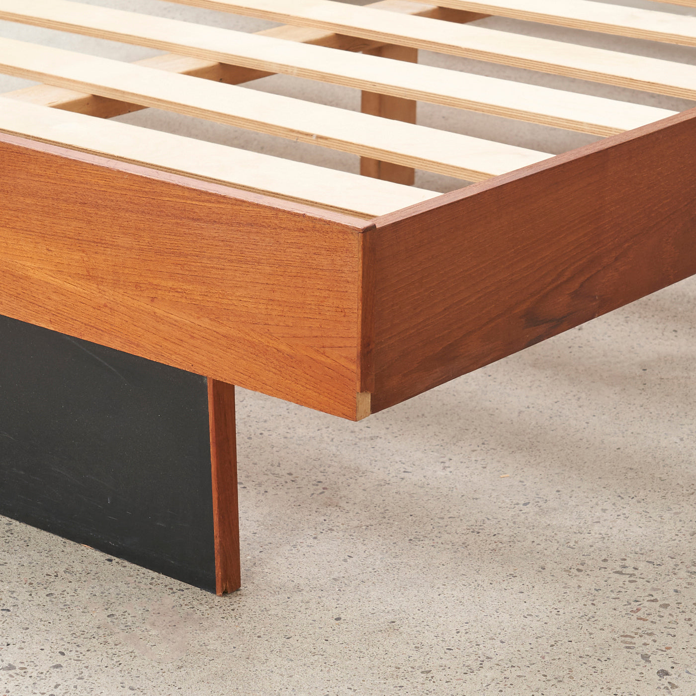 Teak & Rosewood Queen Bed w/ Floating Nightstands