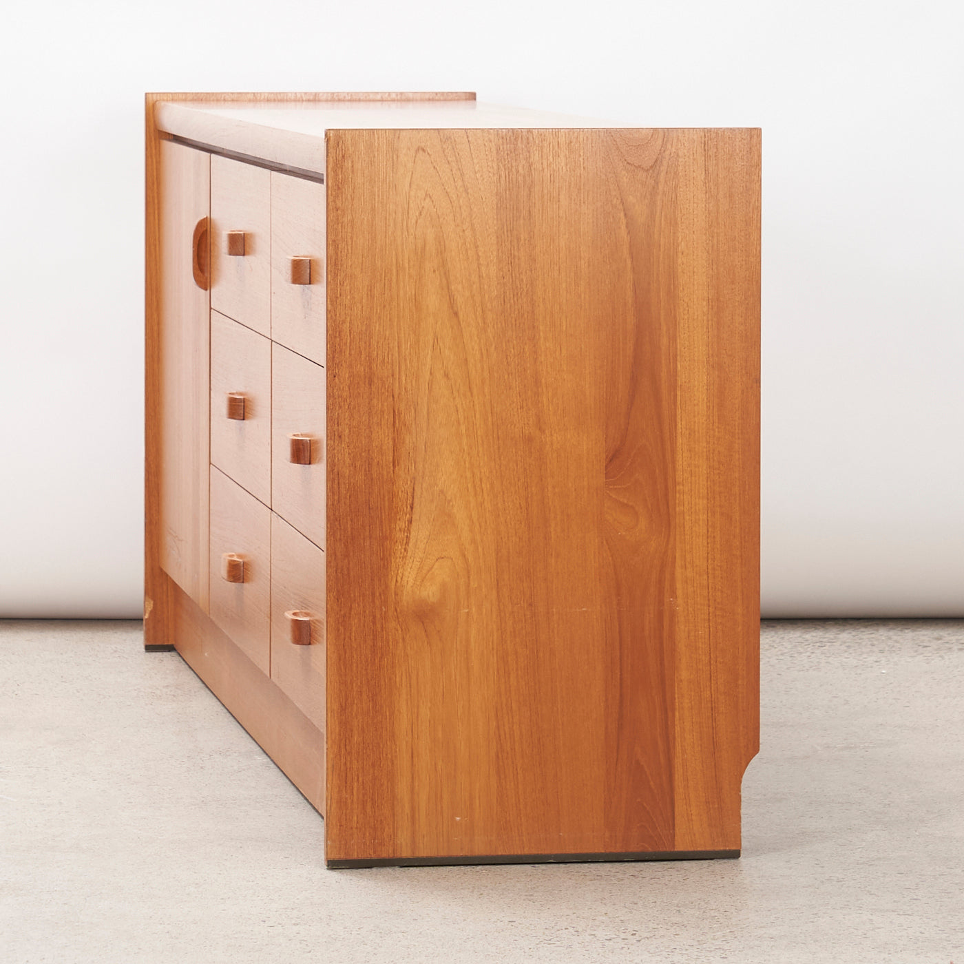 Teak 6-Drawer Dresser w/ Cabinet