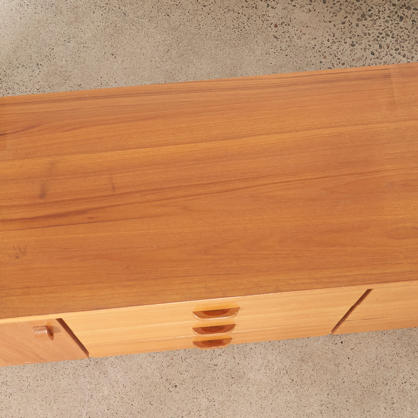 Teak 6-Drawer Dresser w/ Cabinet