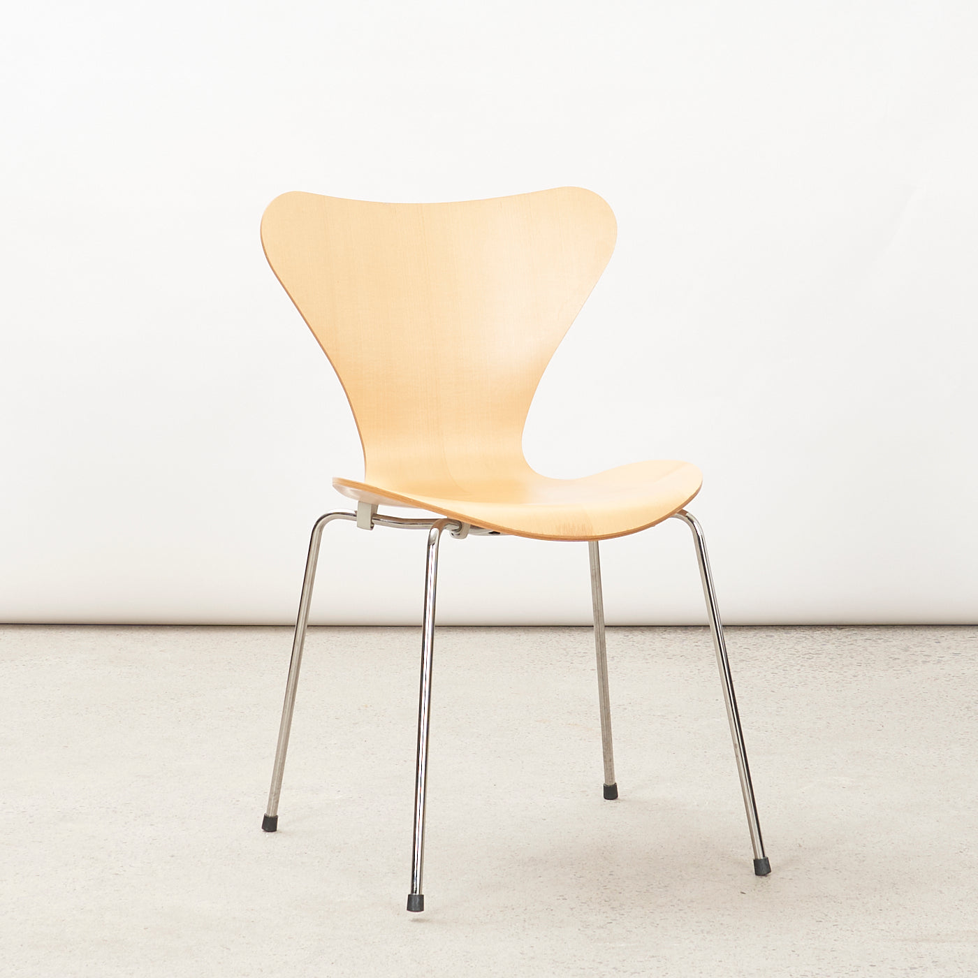 Maple 'Series 7' Chair by Arne Jacobsen for Fritz Hansen, Denmark