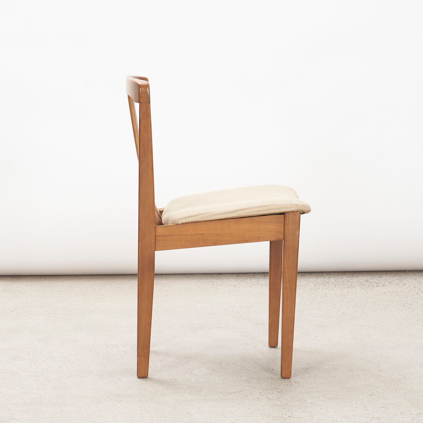 Set of 6 Walnut Dining Chairs