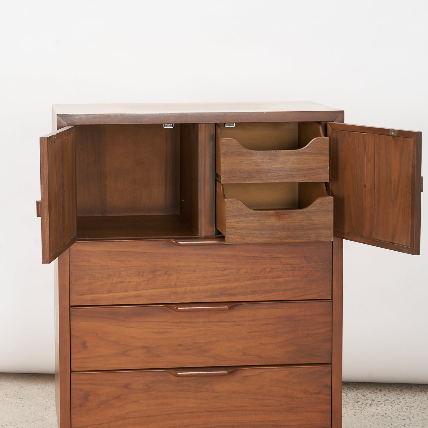 Walnut 4-Drawer Dresser w/ Cabinet