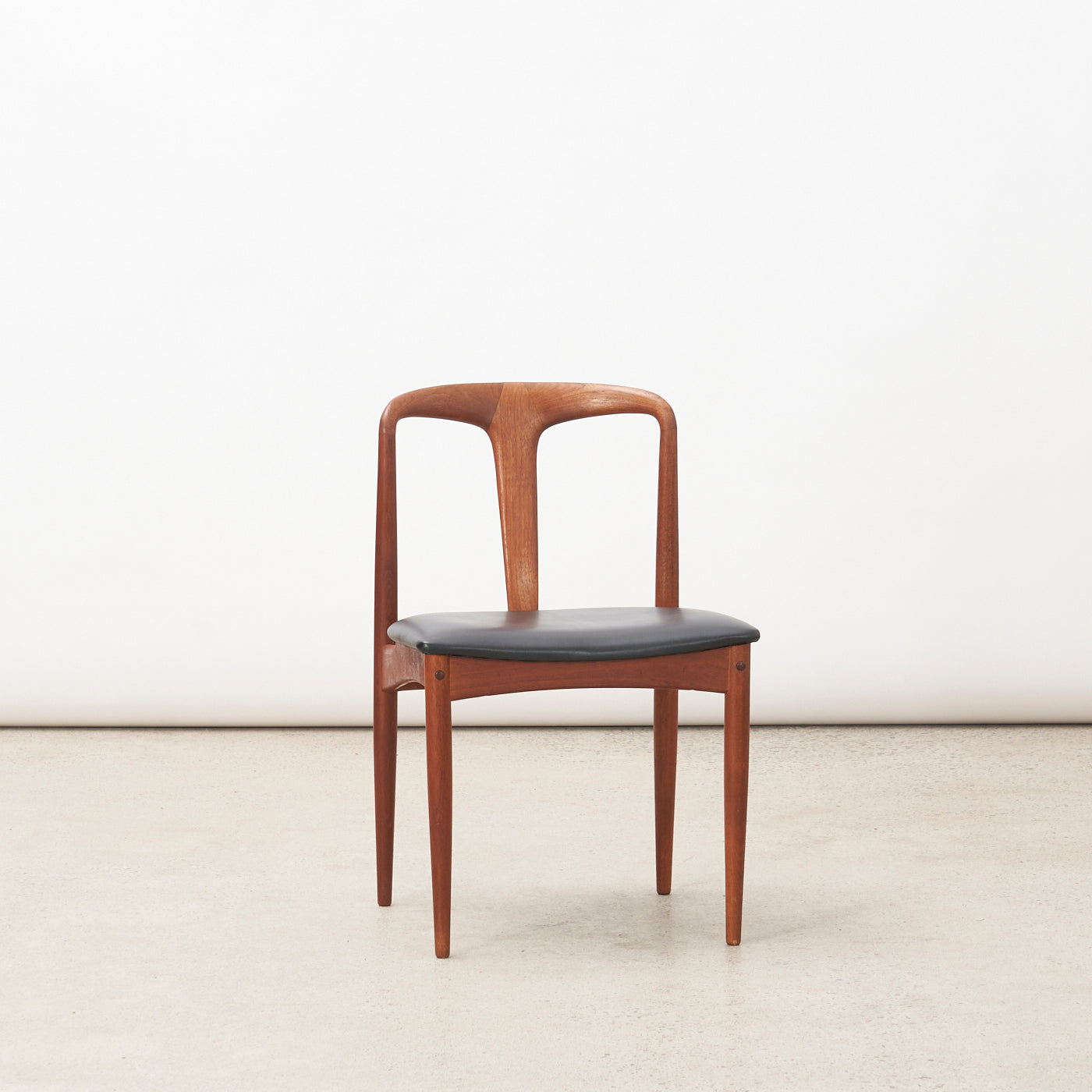 Set of 4 Teak 'Juliane' Chairs by Johannes Andersen, Denmark