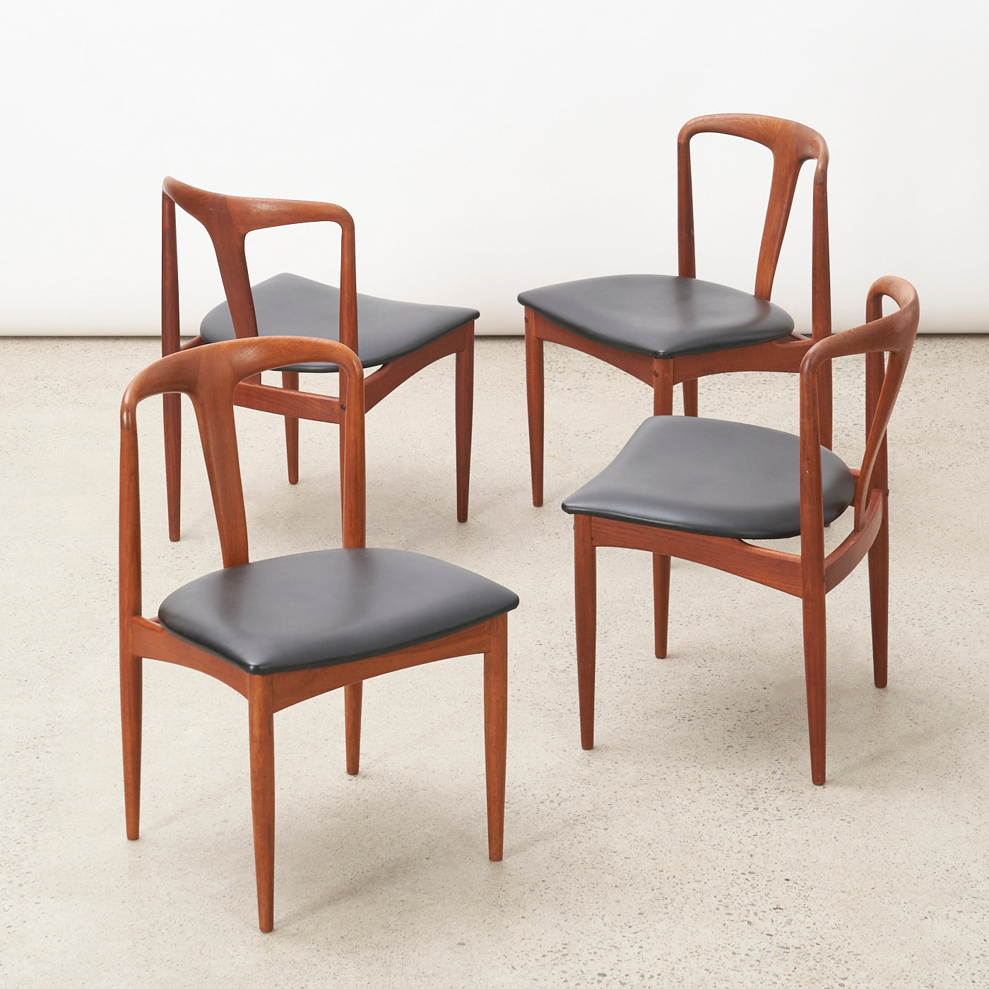 Set of 4 Teak 'Juliane' Chairs by Johannes Andersen, Denmark