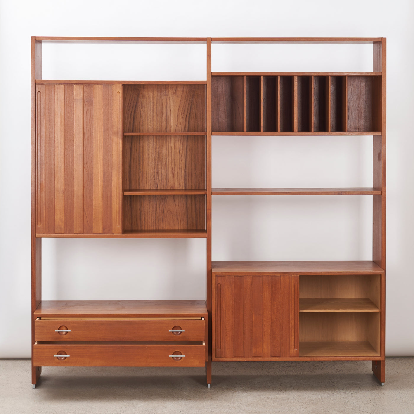 Teak 'RY 100' Bookcase System by Hans Wegner for Salesco, Denmark