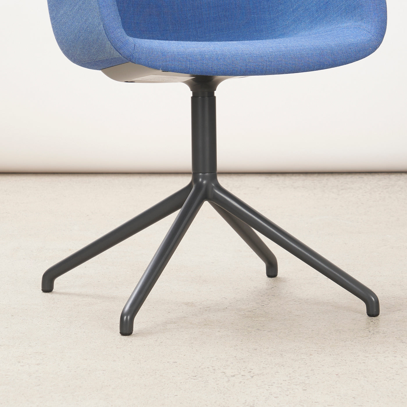 Fiber Swivel Chair by Iskos-Berlin for Muuto