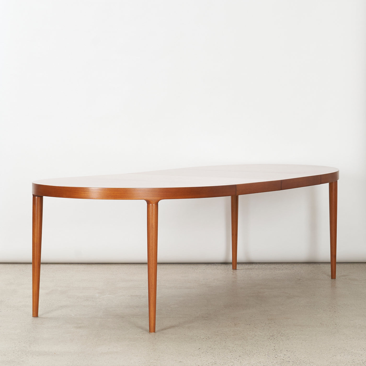 Oval Teak Dining Table