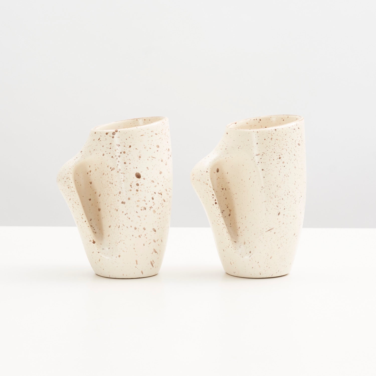 Pair of Mugs by Gaétan Beaudin for Laurentian Pottery