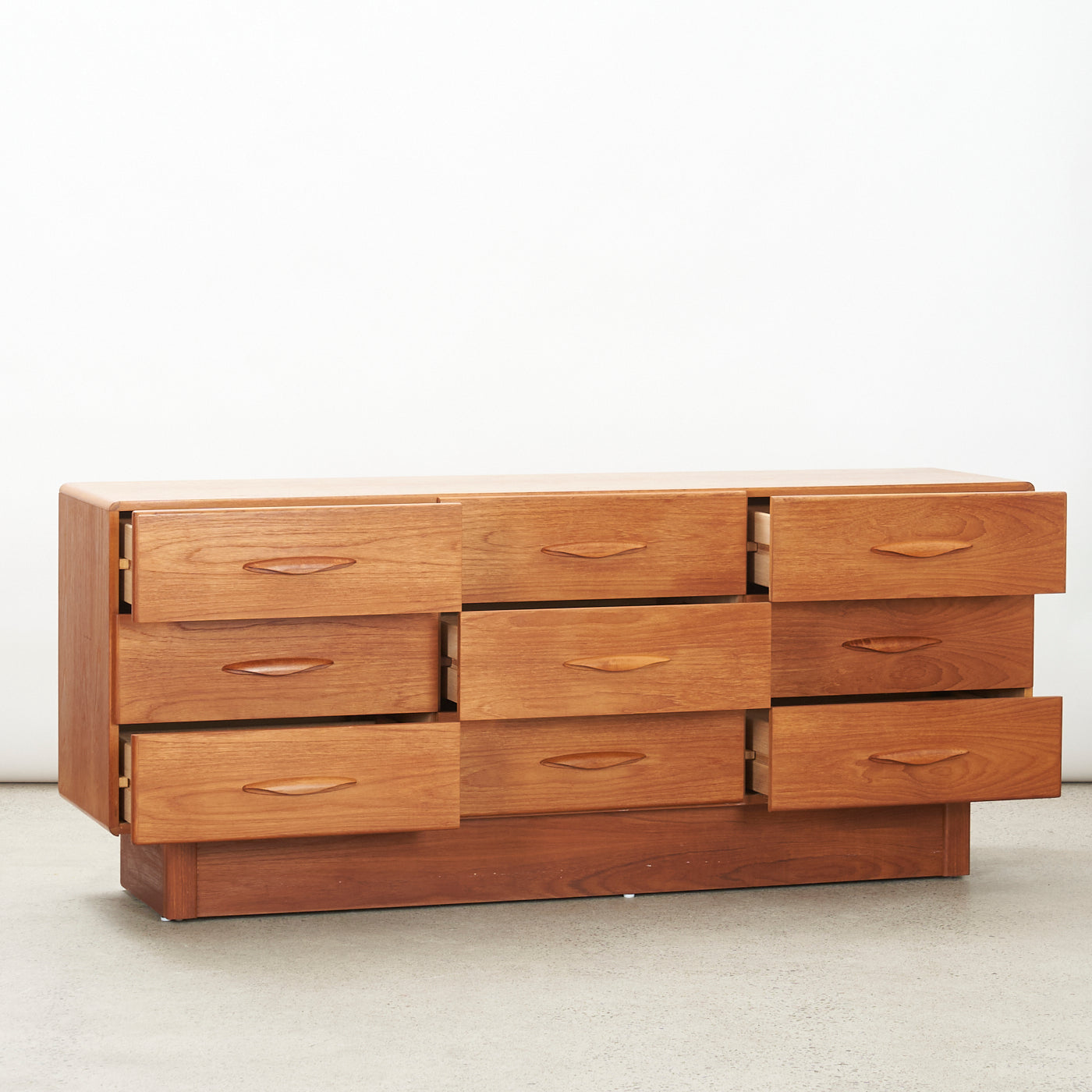 Teak 9 Drawer Dresser