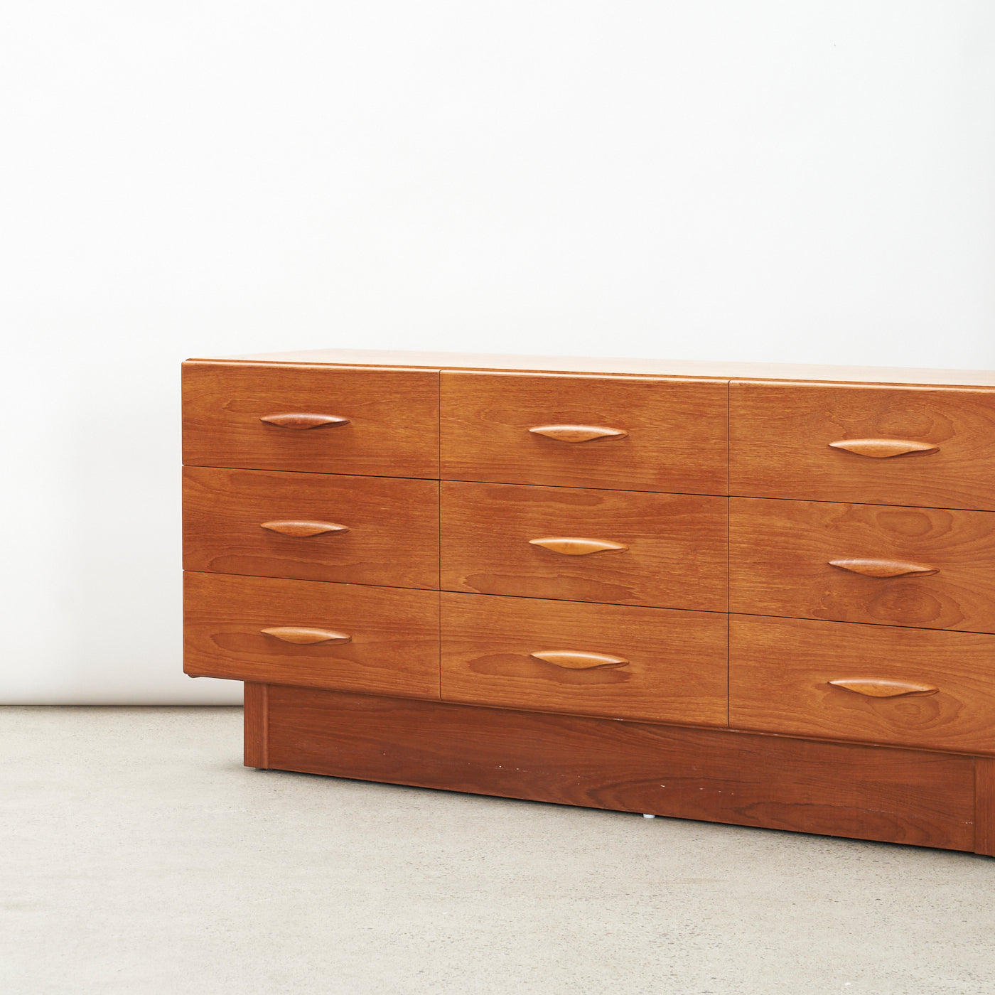 Teak 9 Drawer Dresser