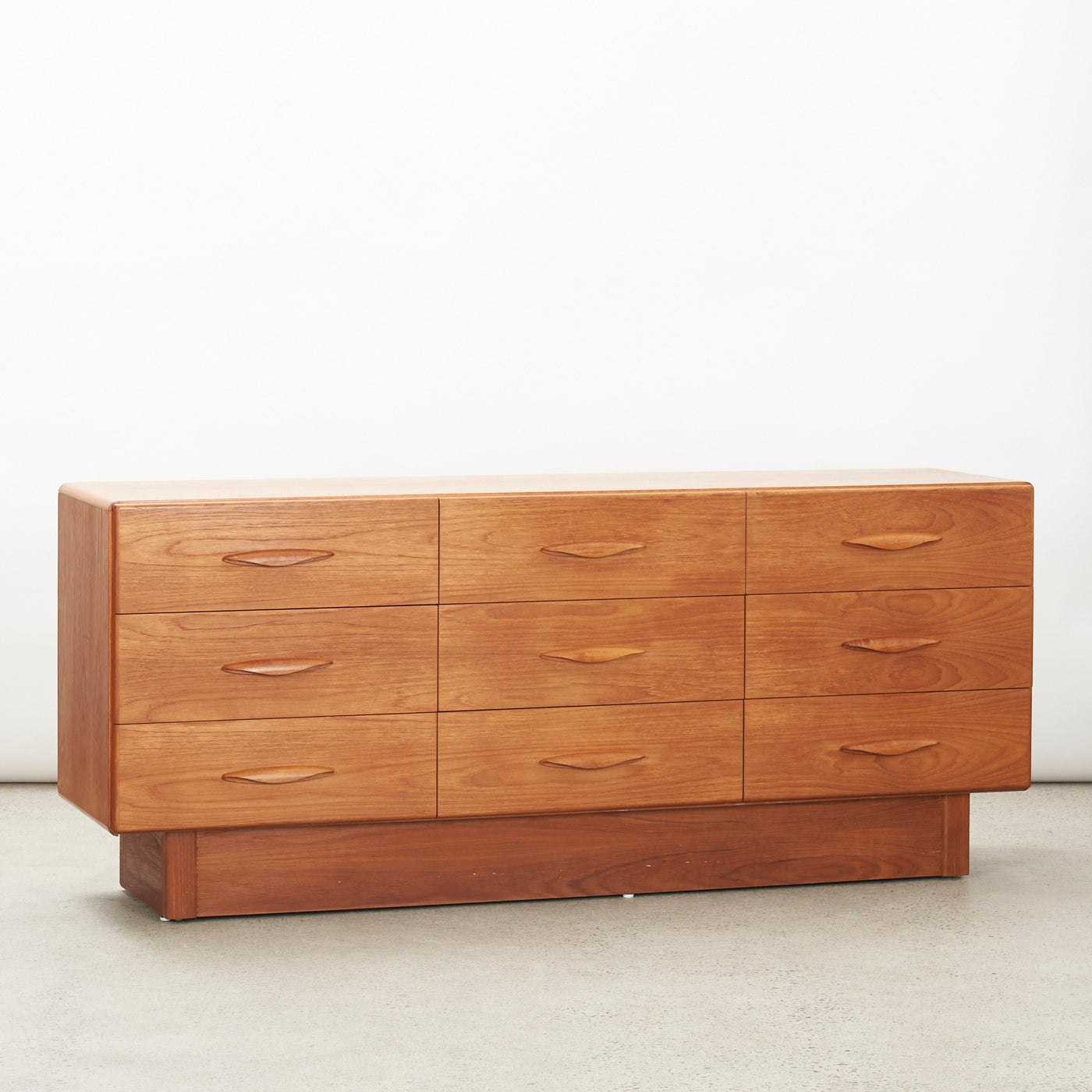 Teak 9 Drawer Dresser