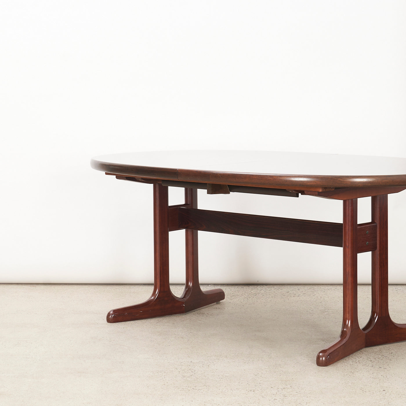Rosewood Pedestal Jack-Knife Dining Table