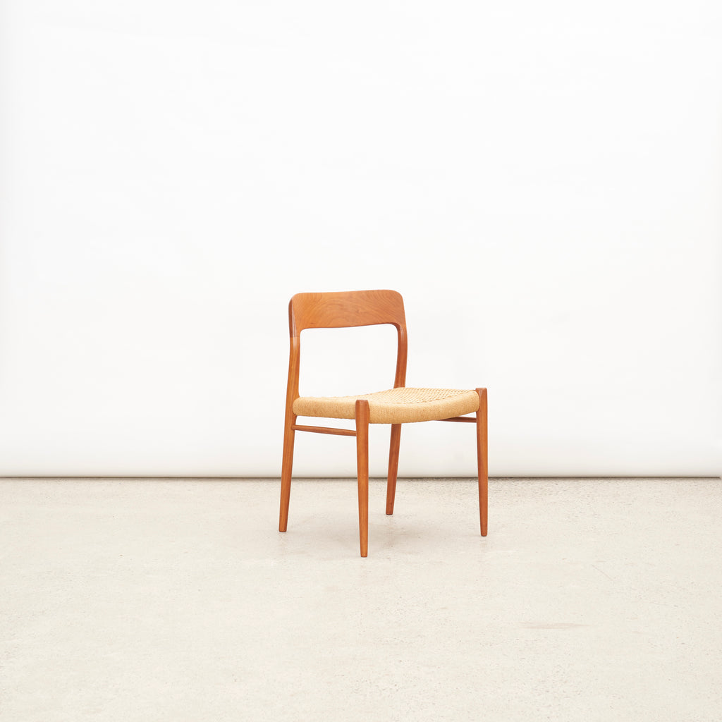 Set of 6 Teak 'Model 75' Dining Chairs by Niels O. Møller for J.L. Møllers Møbelfabrik. Vintage Furniture. Danish Design. Scandinavian modern. mid-century modern.