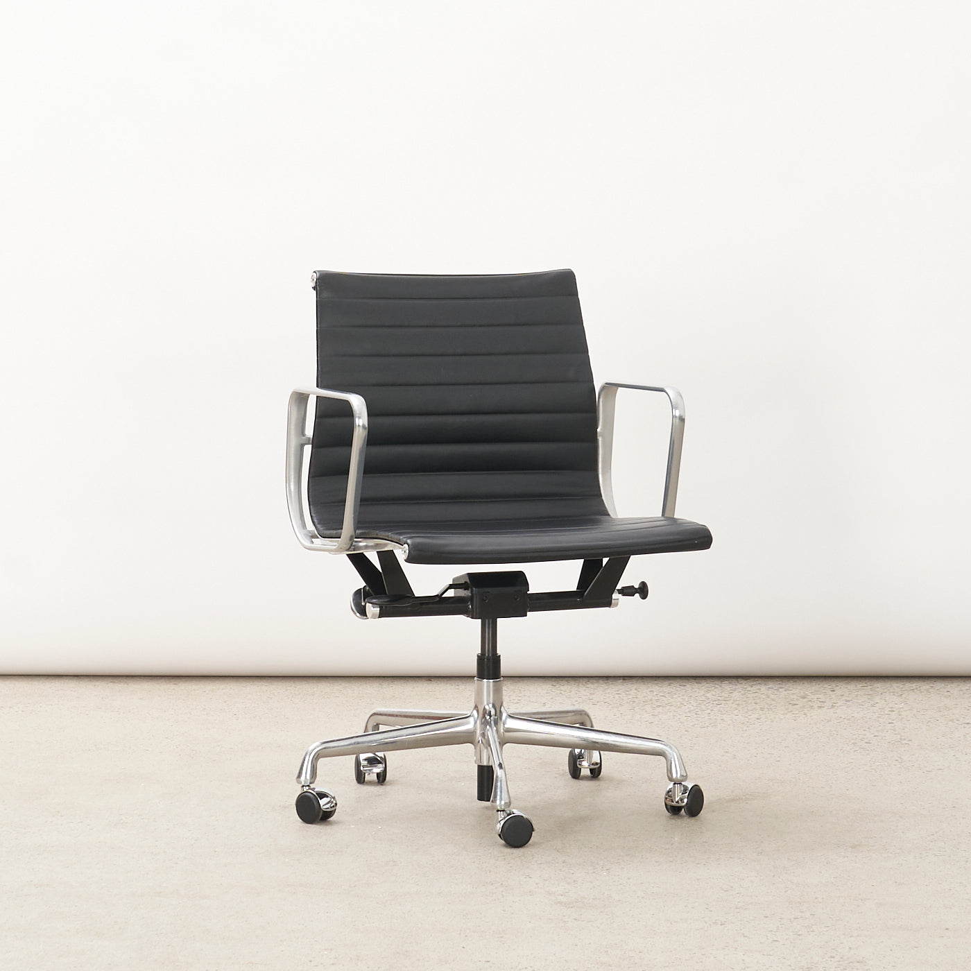 Black Leather Eames Management Chair for Herman Miller