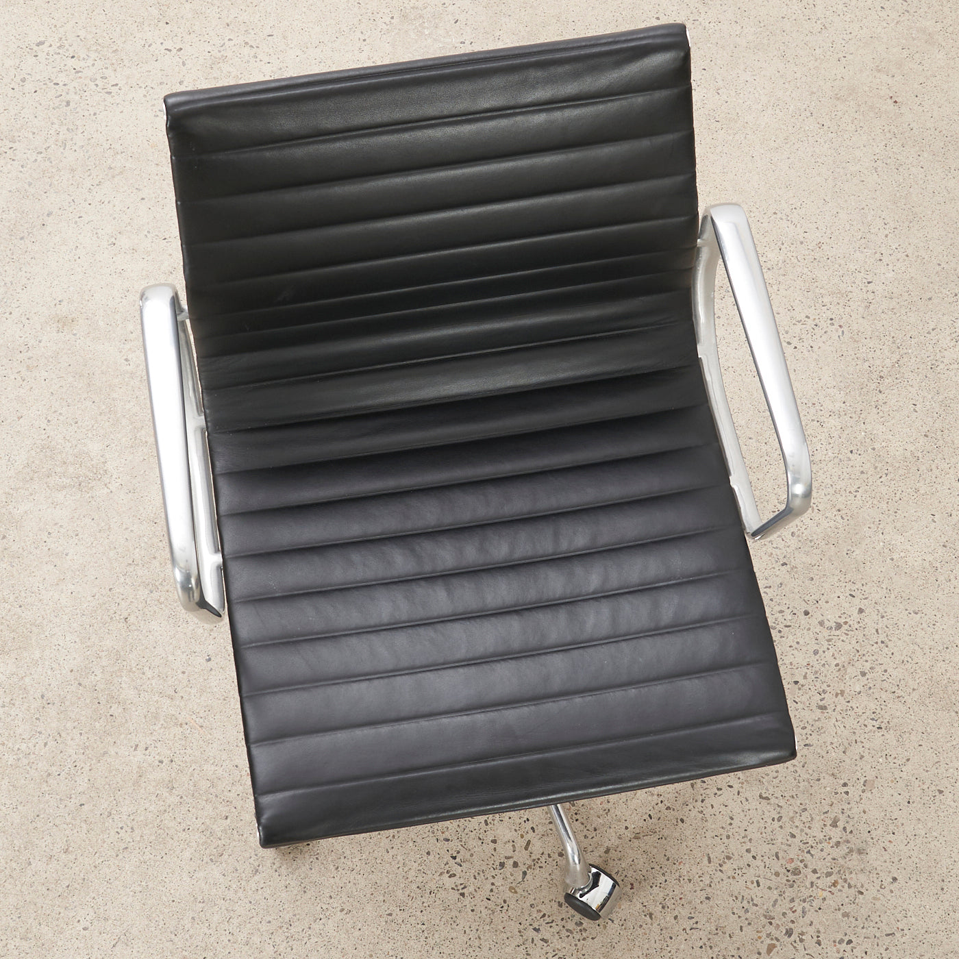 Black Leather Eames Management Chair for Herman Miller