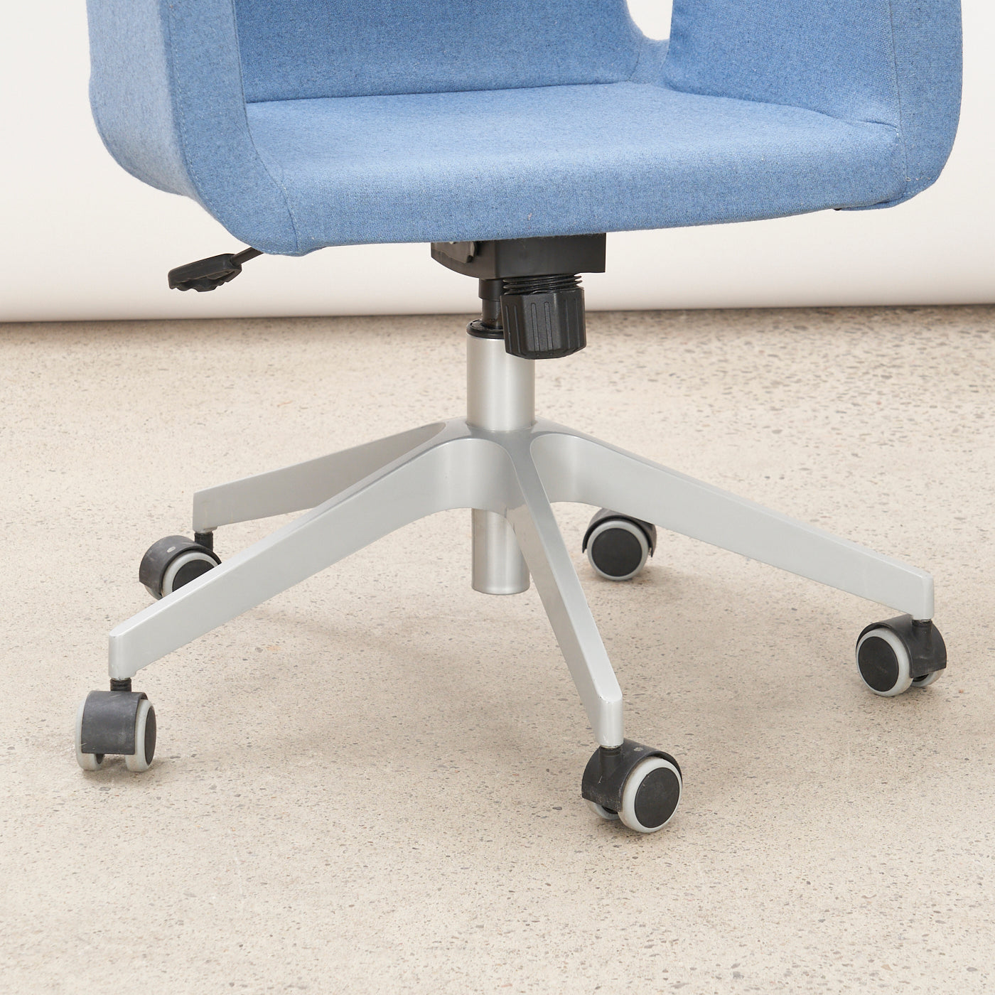 IKEA Patrik Swivel Chair