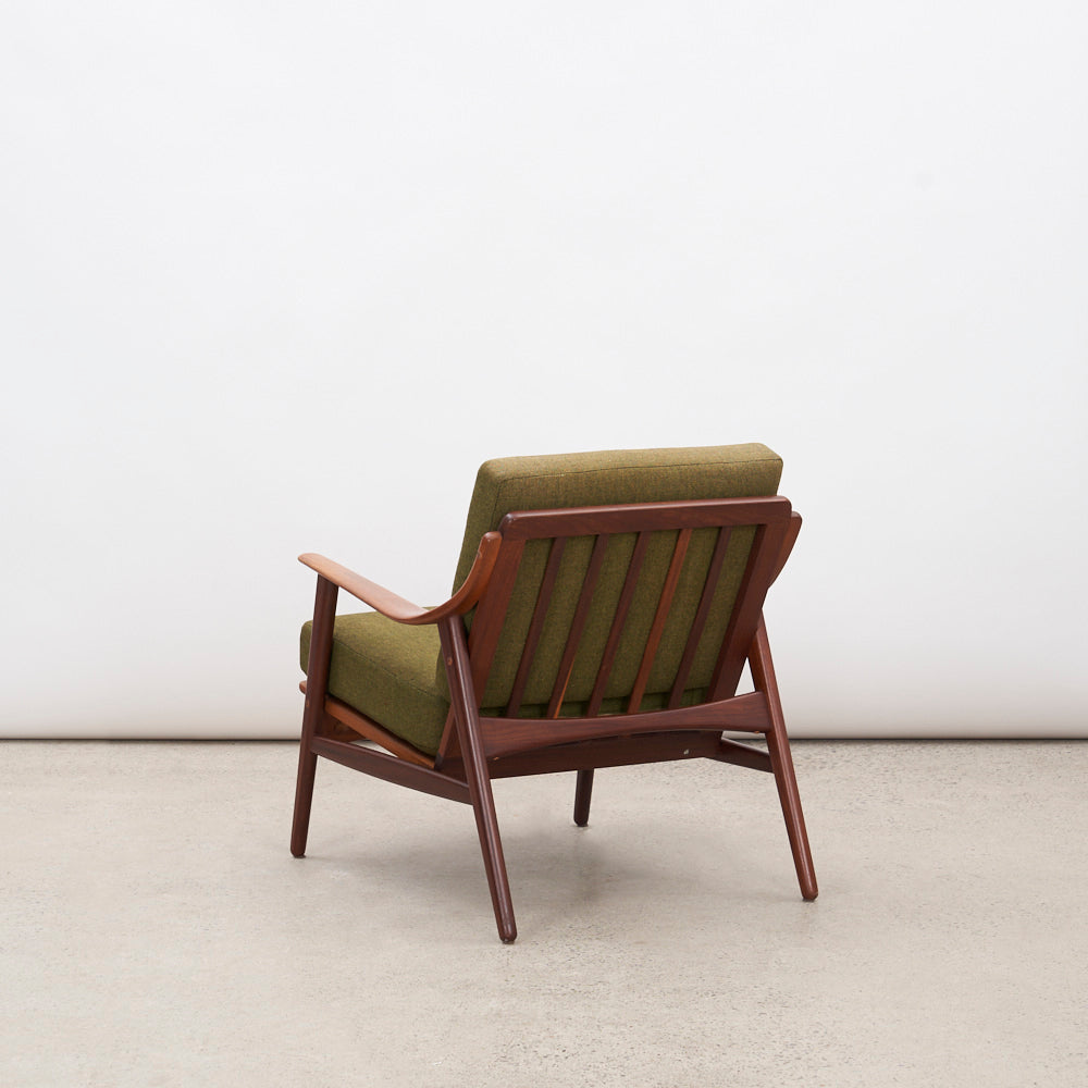 Teak Lounge Chair by Arne Hovmand Olsen for Mogens Kold, Denmark