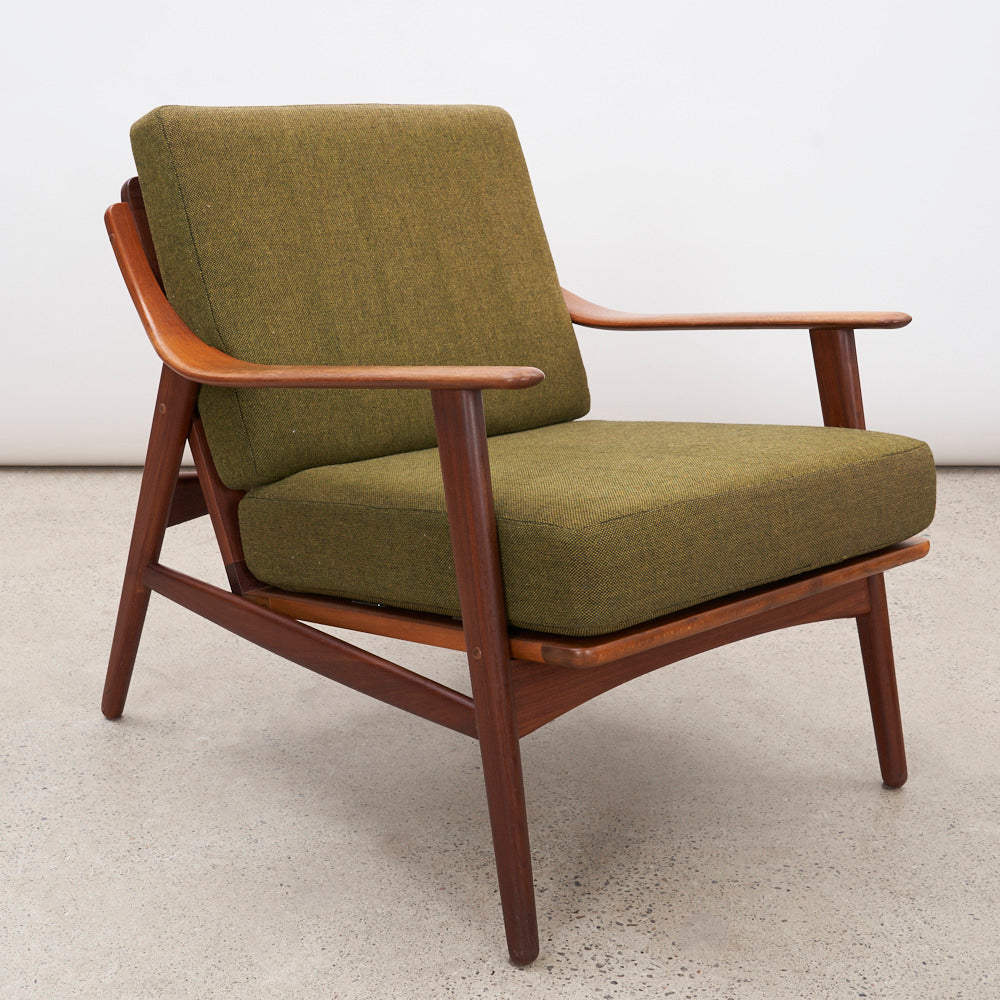 Teak Lounge Chair by Arne Hovmand Olsen for Mogens Kold, Denmark