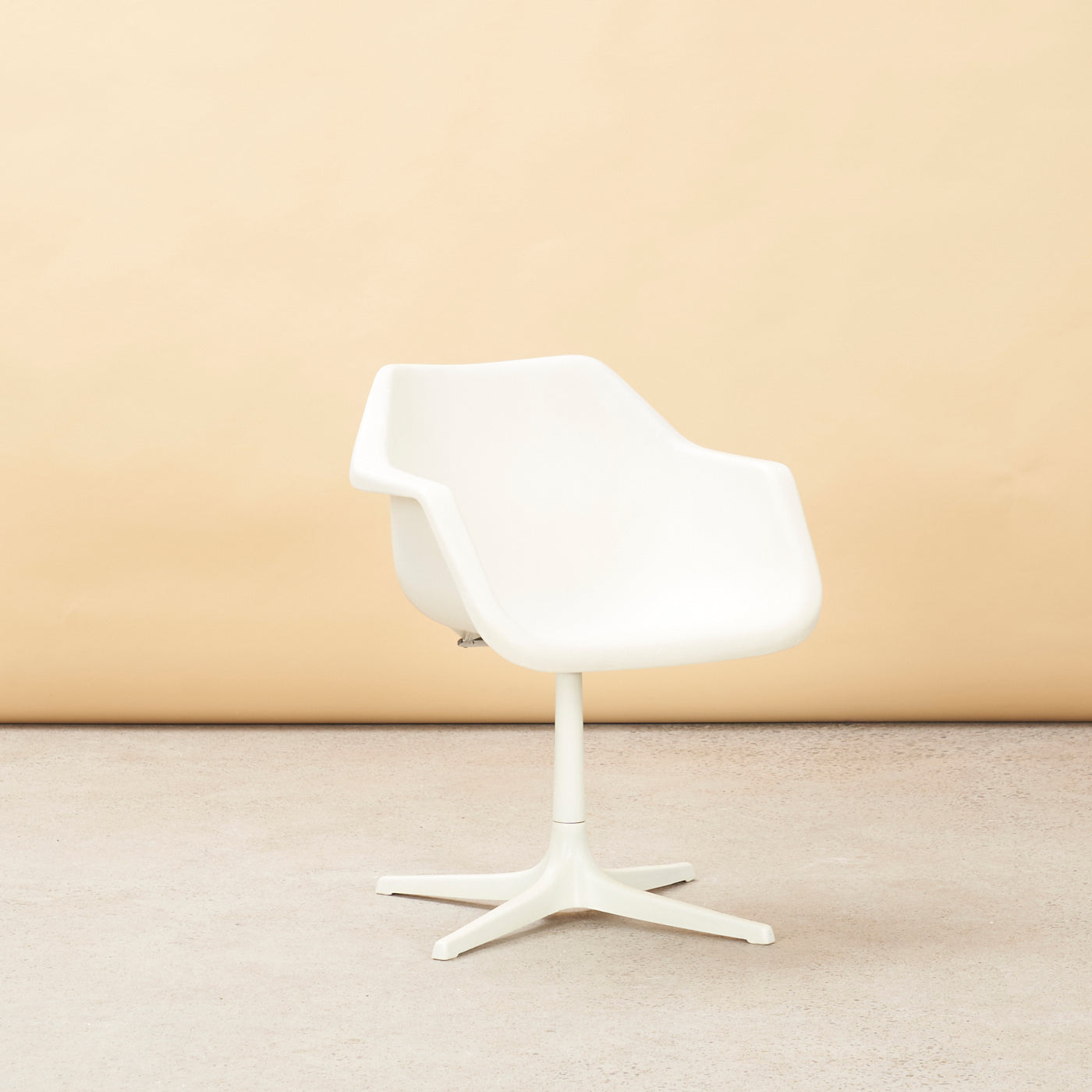 Plastic Swivel Chair by Robin Day for Hille, England