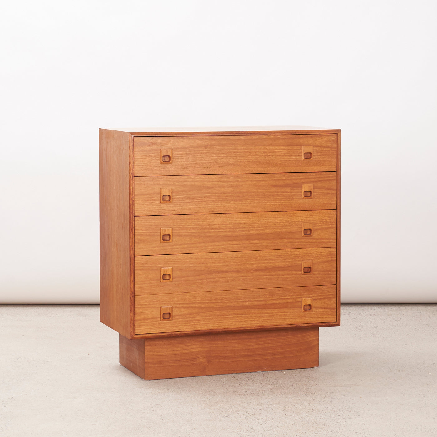 Teak 5 Drawer Dresser